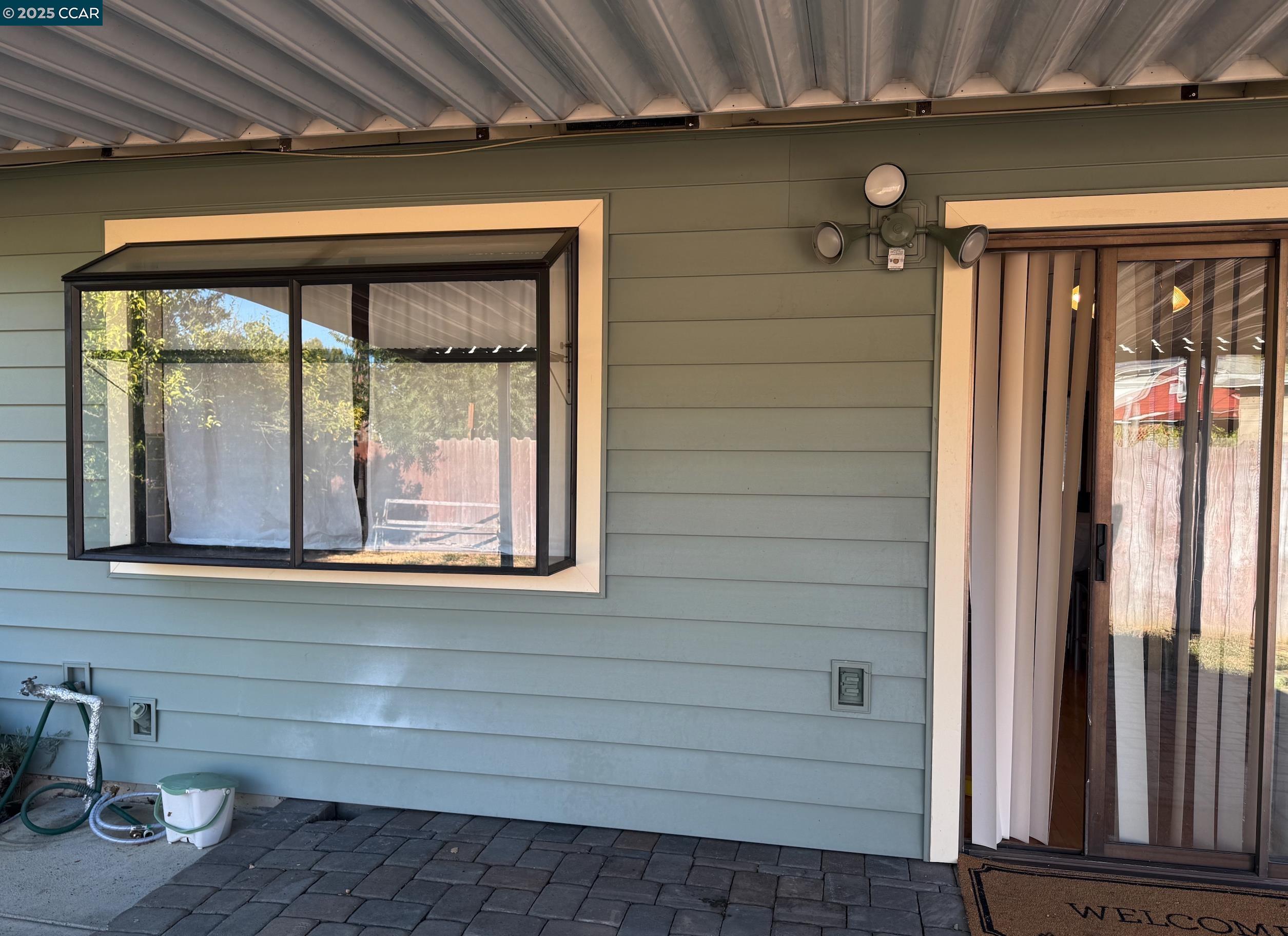 296 COTTONWOOD, Vallejo, California 94591, 3 Bedrooms Bedrooms, 6 Rooms Rooms,2 BathroomsBathrooms,Residential,For Sale,296 COTTONWOOD,41106588