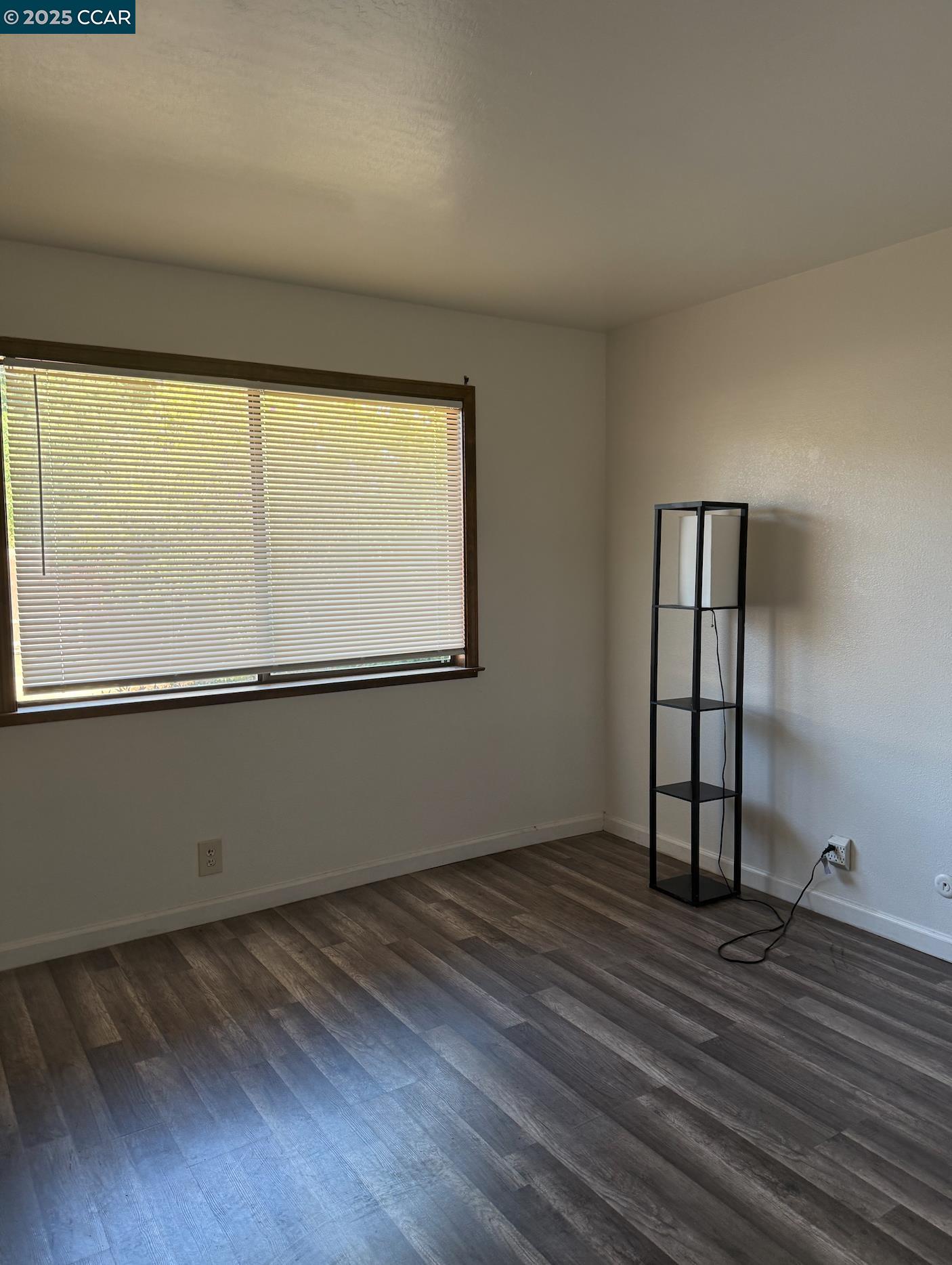296 COTTONWOOD, Vallejo, California 94591, 3 Bedrooms Bedrooms, 6 Rooms Rooms,2 BathroomsBathrooms,Residential,For Sale,296 COTTONWOOD,41106588