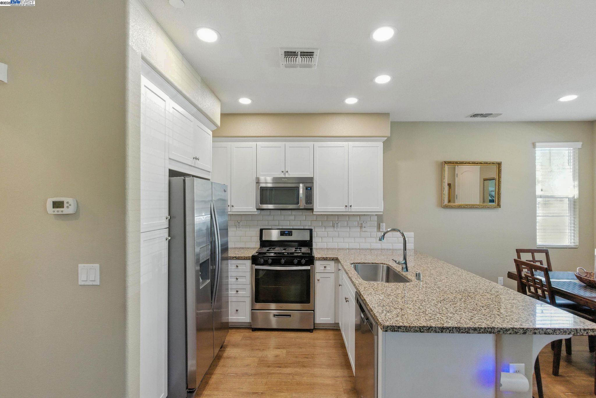 841 Fan Palm Ln, Brentwood, California 94513, 3 Bedrooms Bedrooms, 7 Rooms Rooms,2 BathroomsBathrooms,Residential,For Sale,841 Fan Palm Ln,41106589