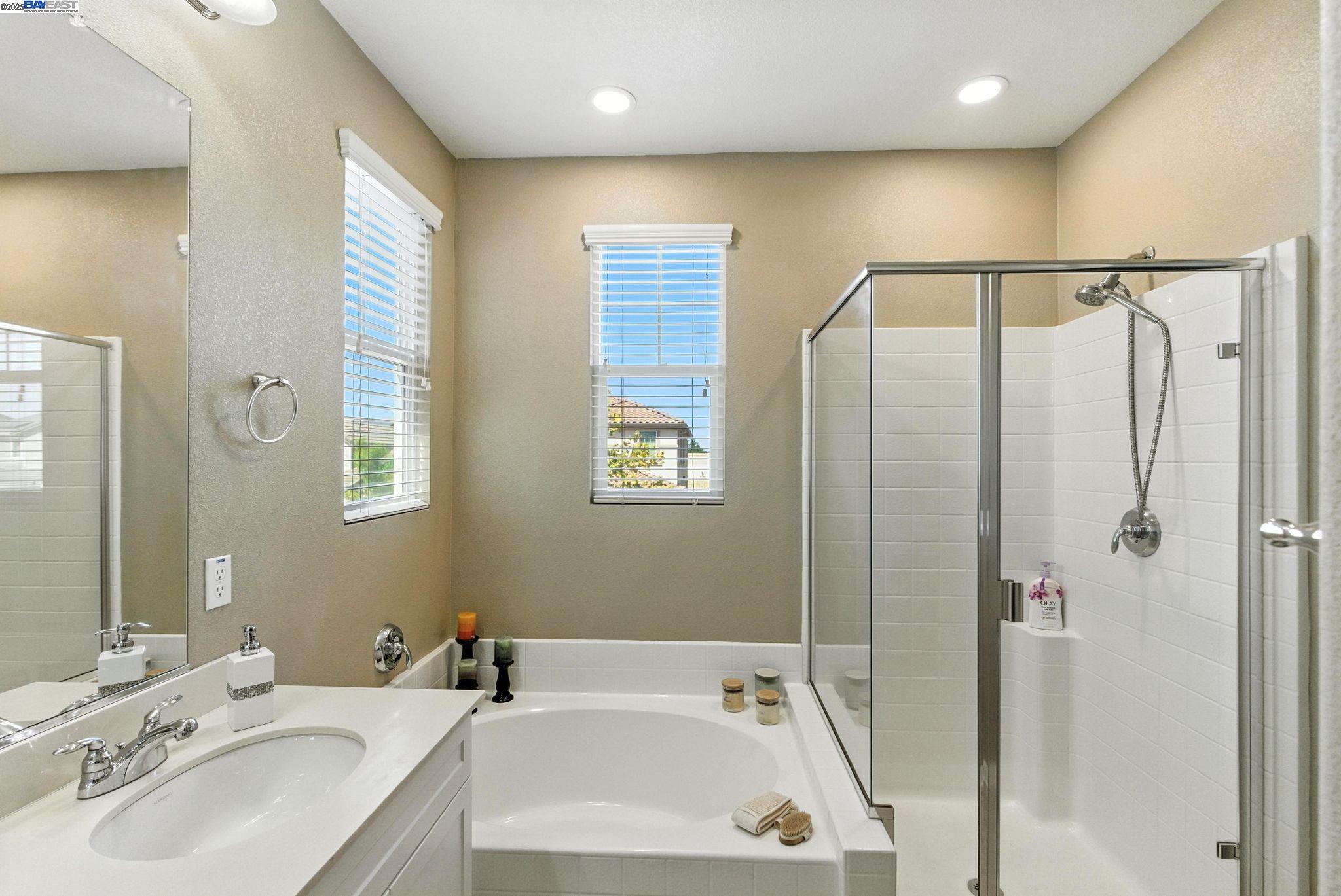 841 Fan Palm Ln, Brentwood, California 94513, 3 Bedrooms Bedrooms, 7 Rooms Rooms,2 BathroomsBathrooms,Residential,For Sale,841 Fan Palm Ln,41106589