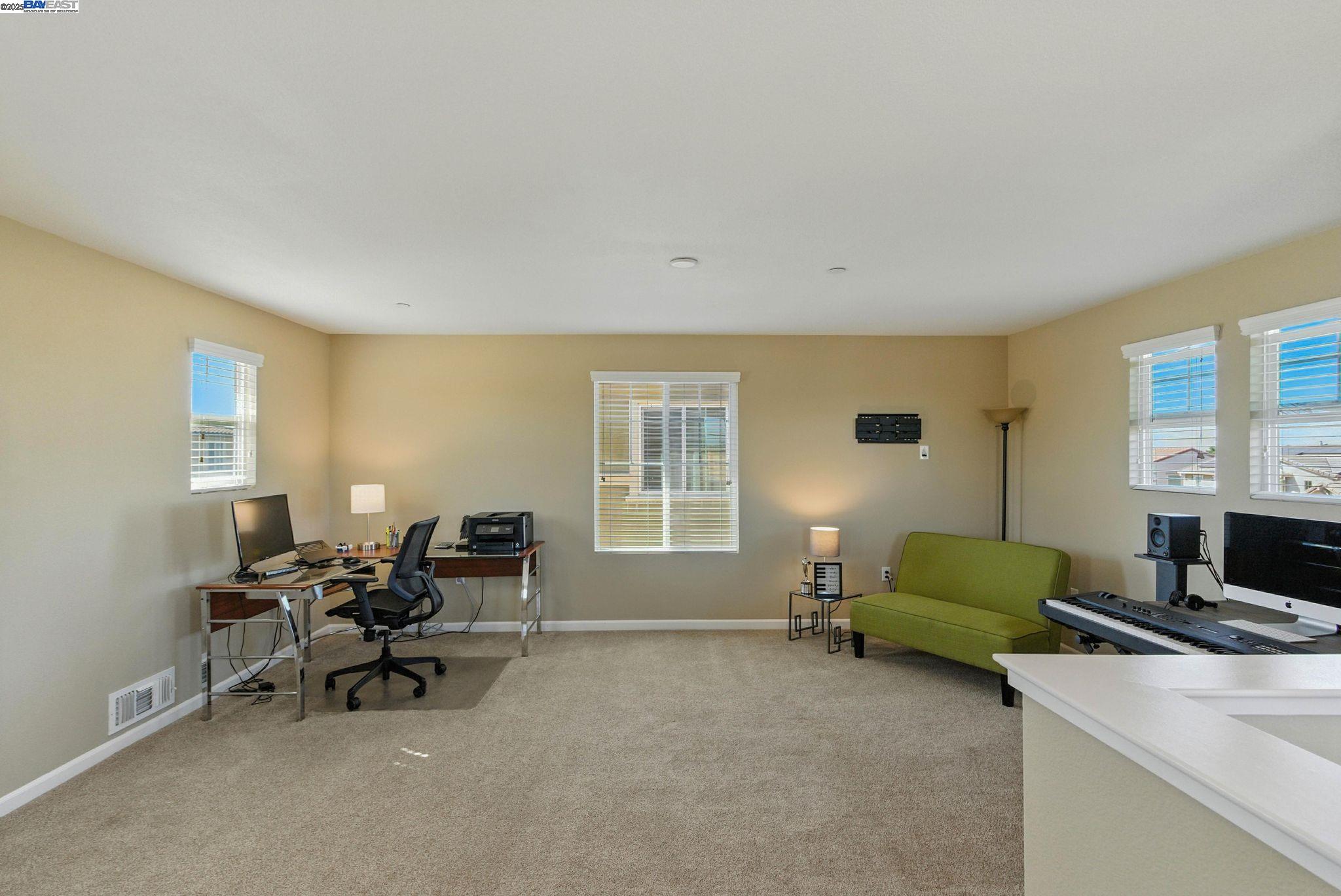 841 Fan Palm Ln, Brentwood, California 94513, 3 Bedrooms Bedrooms, 7 Rooms Rooms,2 BathroomsBathrooms,Residential,For Sale,841 Fan Palm Ln,41106589