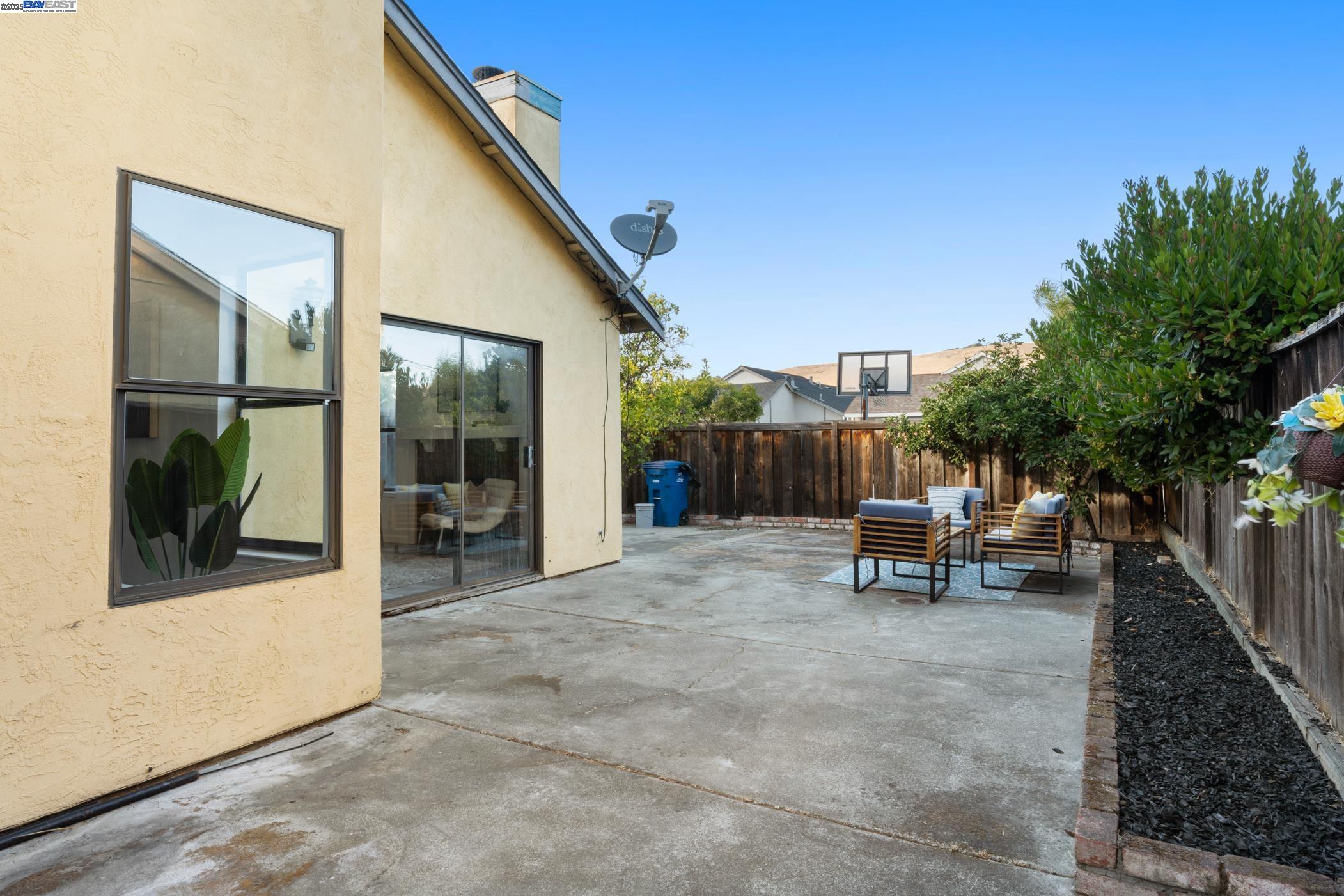 100 Boardwalk Way, Hayward, California 94544, 3 Bedrooms Bedrooms, 5 Rooms Rooms,2 BathroomsBathrooms,Residential,For Sale,100 Boardwalk Way,41106590