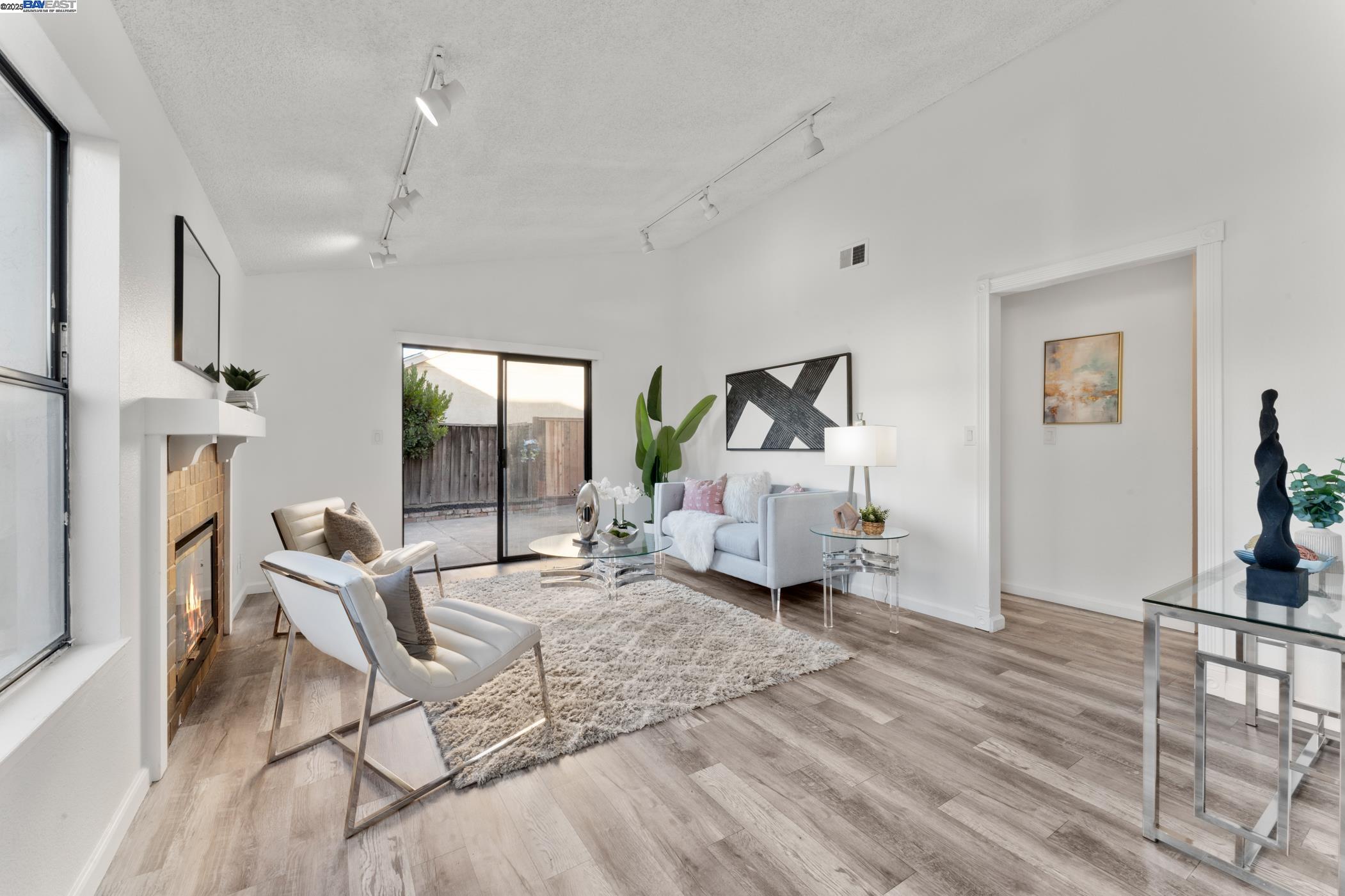 100 Boardwalk Way, Hayward, California 94544, 3 Bedrooms Bedrooms, 5 Rooms Rooms,2 BathroomsBathrooms,Residential,For Sale,100 Boardwalk Way,41106590
