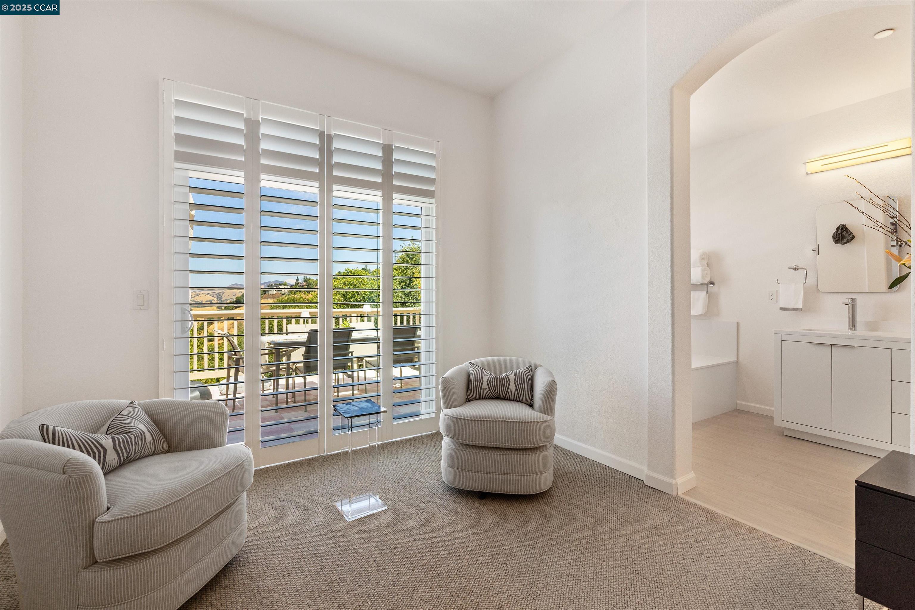 Photo #5: 41106592 Listing 