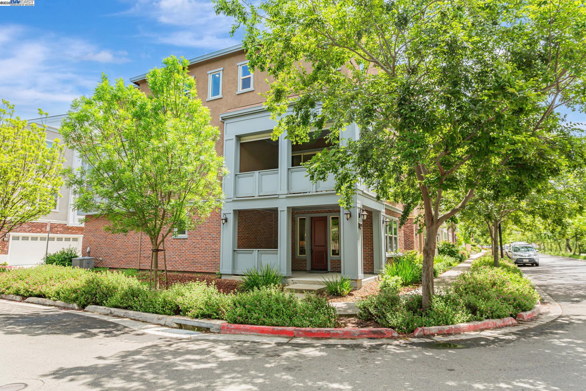 1380 Brookline Loop, Pleasanton, California 94566, 3 Bedrooms Bedrooms, 7 Rooms Rooms,2 BathroomsBathrooms,Residential,For Sale,1380 Brookline Loop,41106593