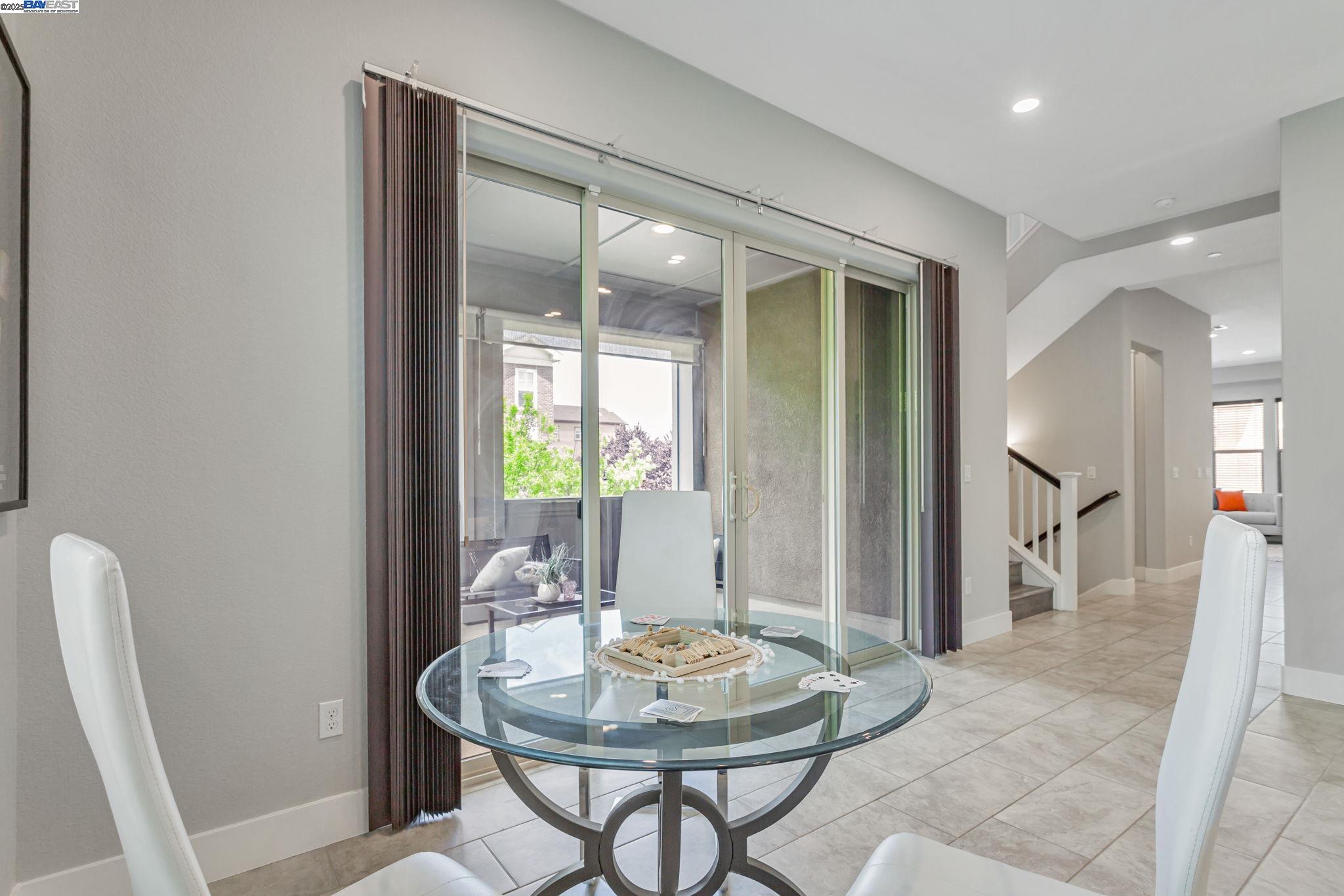 1380 Brookline Loop, Pleasanton, California 94566, 3 Bedrooms Bedrooms, 7 Rooms Rooms,2 BathroomsBathrooms,Residential,For Sale,1380 Brookline Loop,41106593