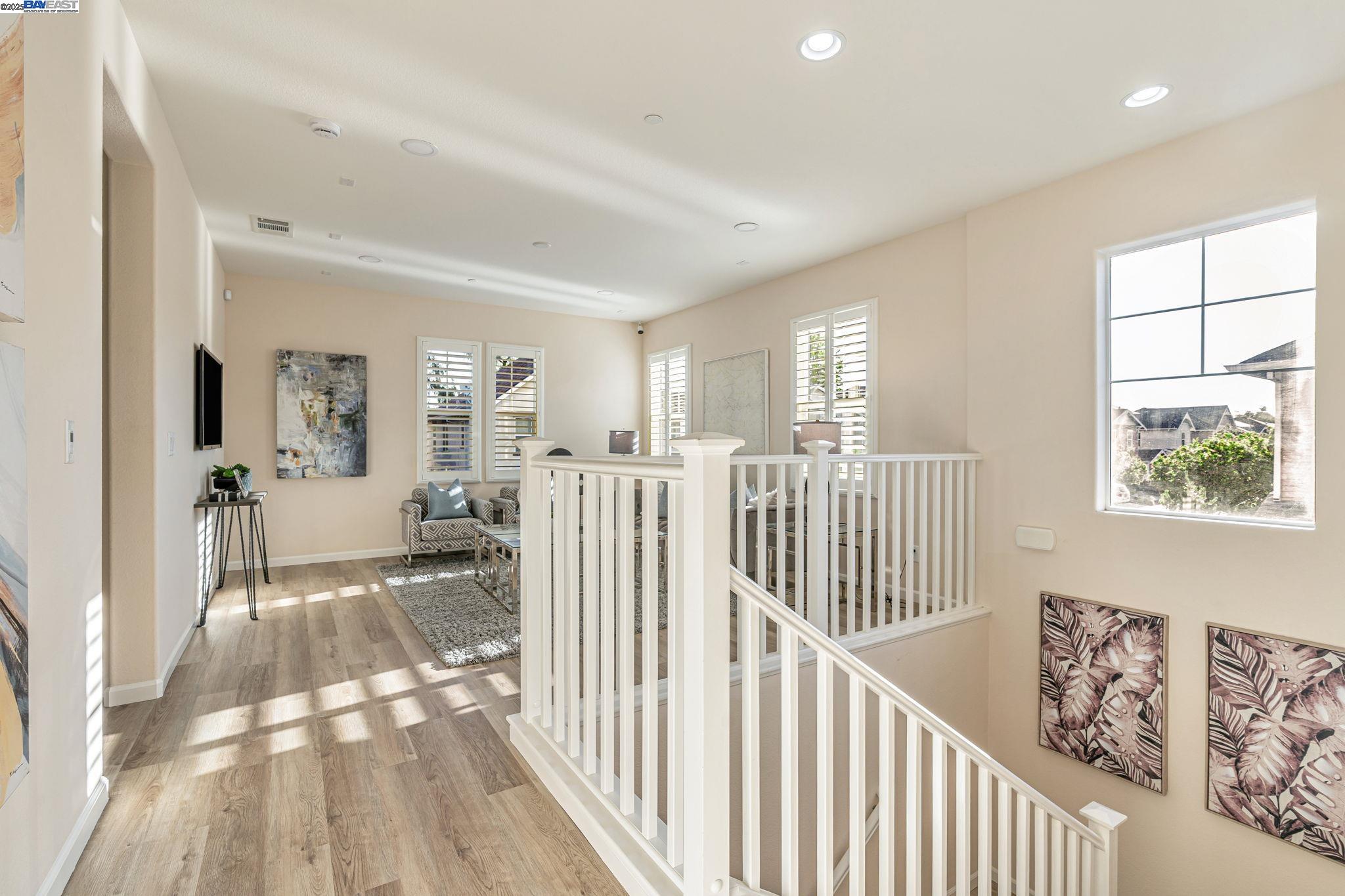 5801 Flora Cmn, Livermore, California 94551, 4 Bedrooms Bedrooms, 8 Rooms Rooms,3 BathroomsBathrooms,Residential,For Sale,5801 Flora Cmn,41106594