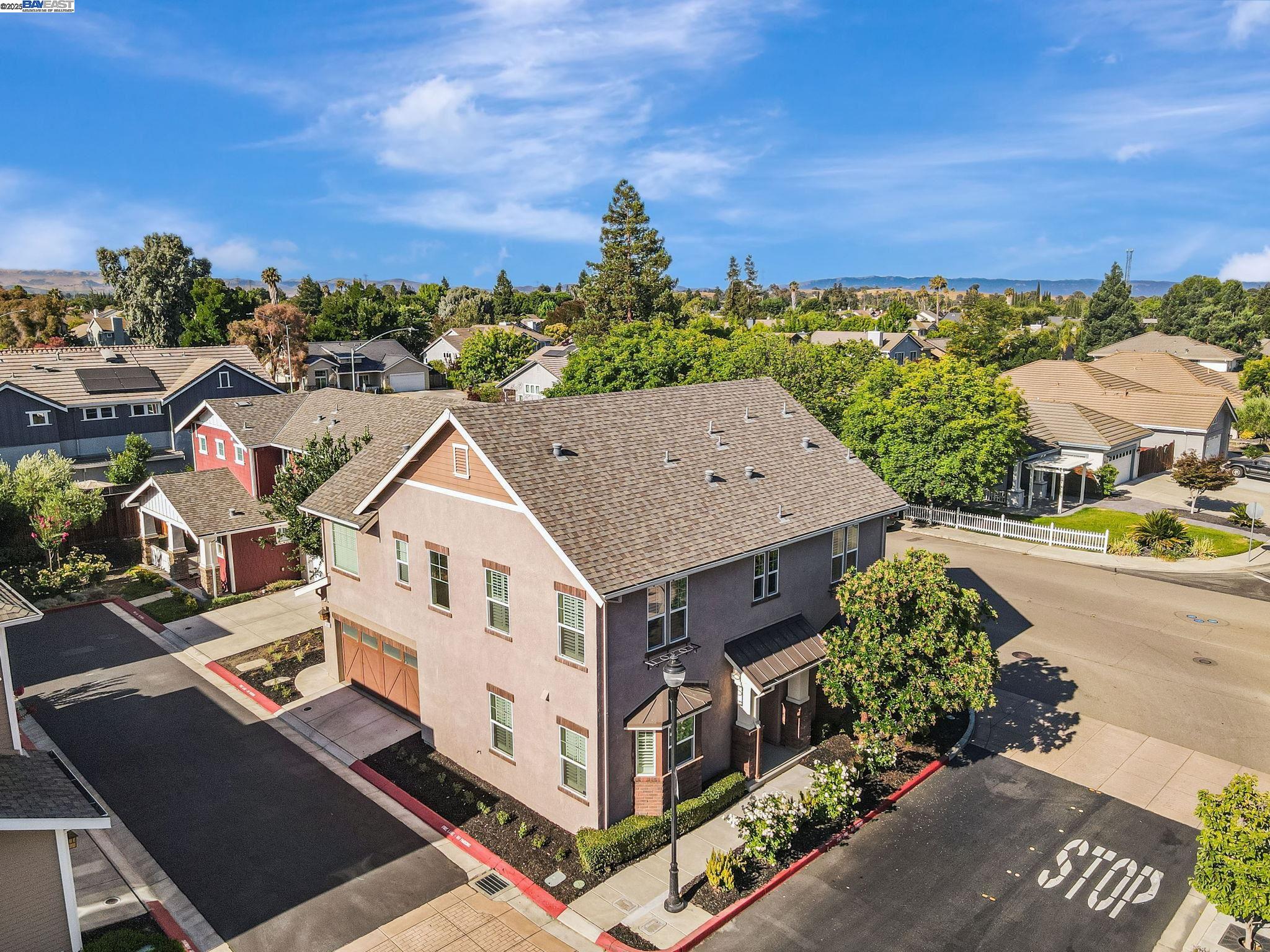 5801 Flora Cmn, Livermore, California 94551, 4 Bedrooms Bedrooms, 8 Rooms Rooms,3 BathroomsBathrooms,Residential,For Sale,5801 Flora Cmn,41106594