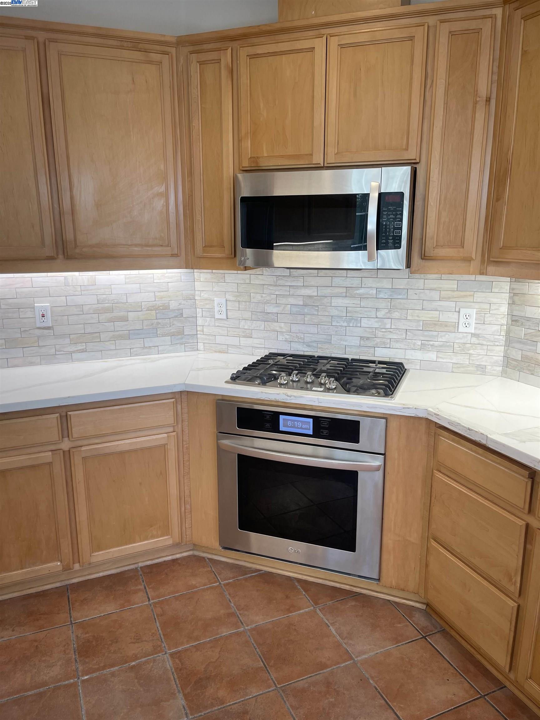 2432 Tennis Ln, Tracy, California 95377, 5 Bedrooms Bedrooms, 8 Rooms Rooms,3 BathroomsBathrooms,Residential,For Sale,2432 Tennis Ln,41106595