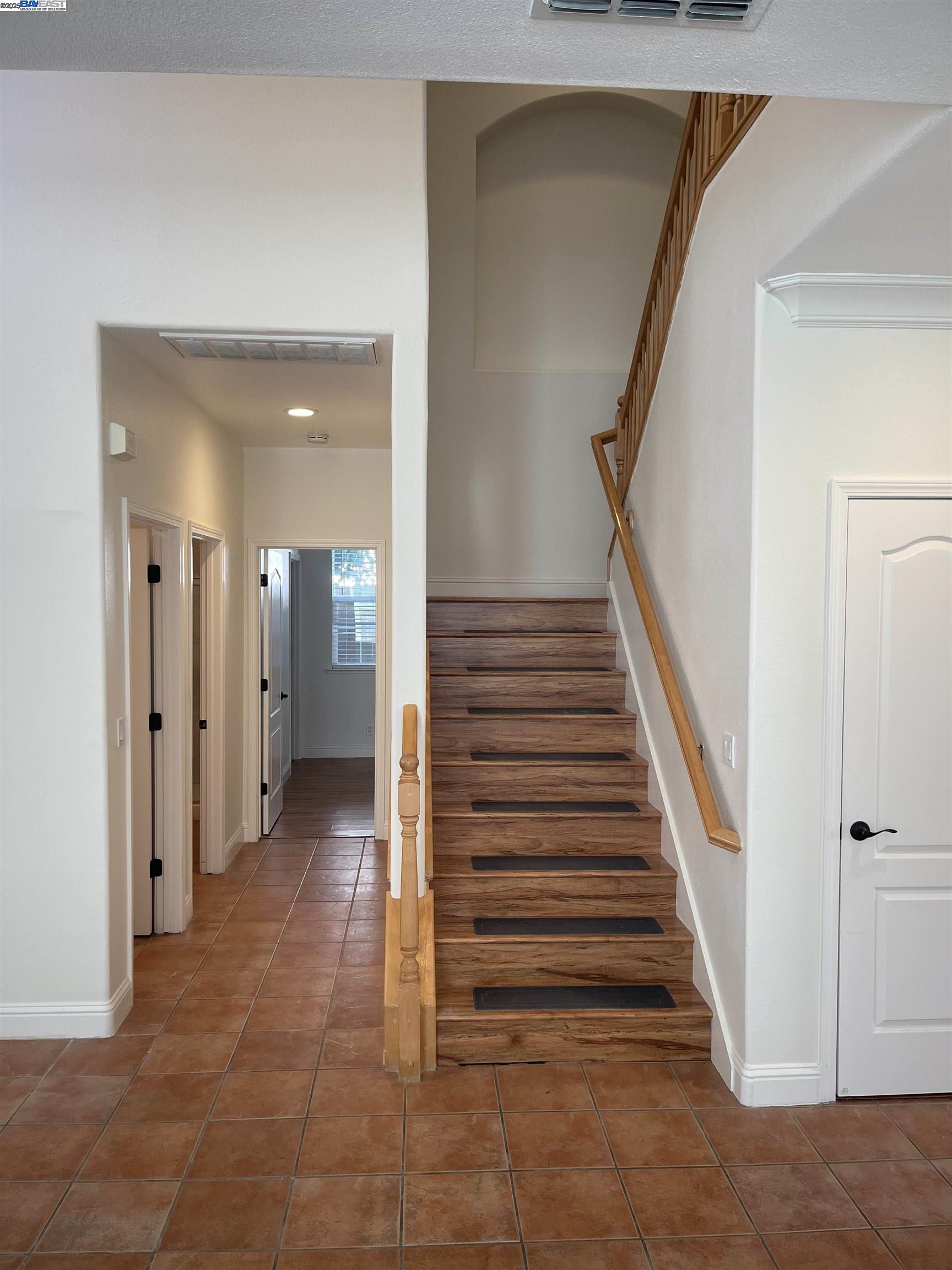 2432 Tennis Ln, Tracy, California 95377, 5 Bedrooms Bedrooms, 8 Rooms Rooms,3 BathroomsBathrooms,Residential,For Sale,2432 Tennis Ln,41106595