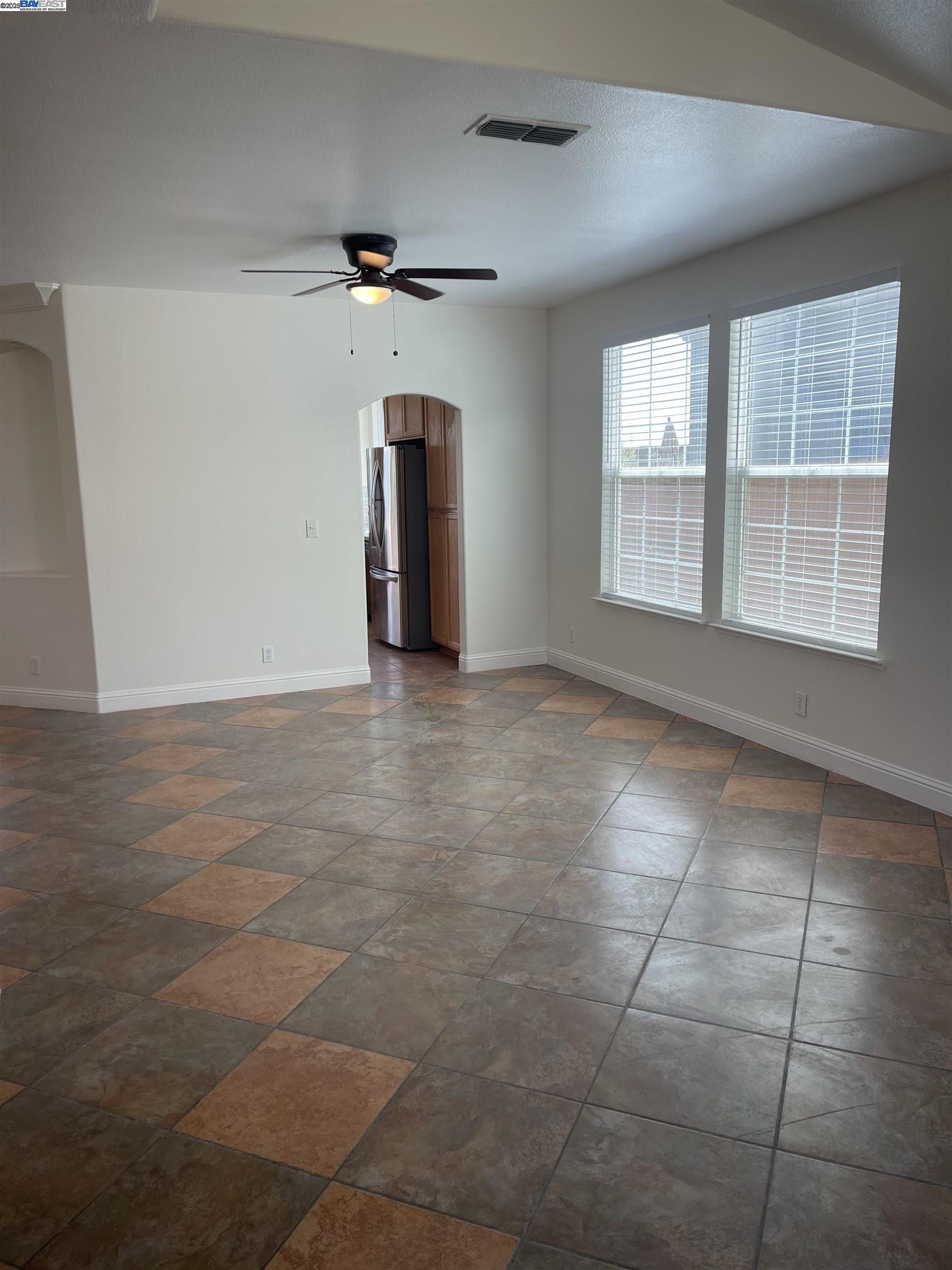 2432 Tennis Ln, Tracy, California 95377, 5 Bedrooms Bedrooms, 8 Rooms Rooms,3 BathroomsBathrooms,Residential,For Sale,2432 Tennis Ln,41106595