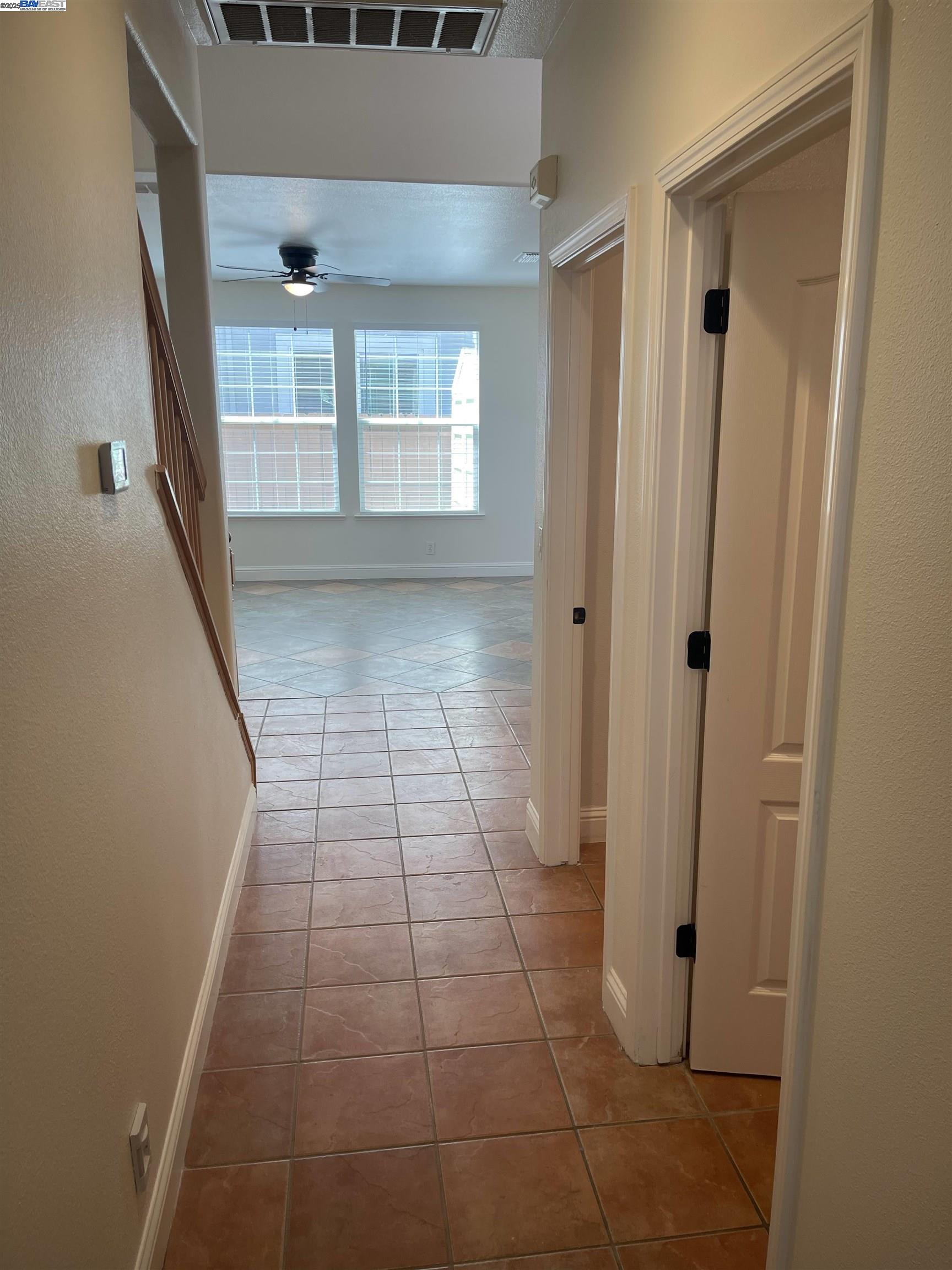 2432 Tennis Ln, Tracy, California 95377, 5 Bedrooms Bedrooms, 8 Rooms Rooms,3 BathroomsBathrooms,Residential,For Sale,2432 Tennis Ln,41106595