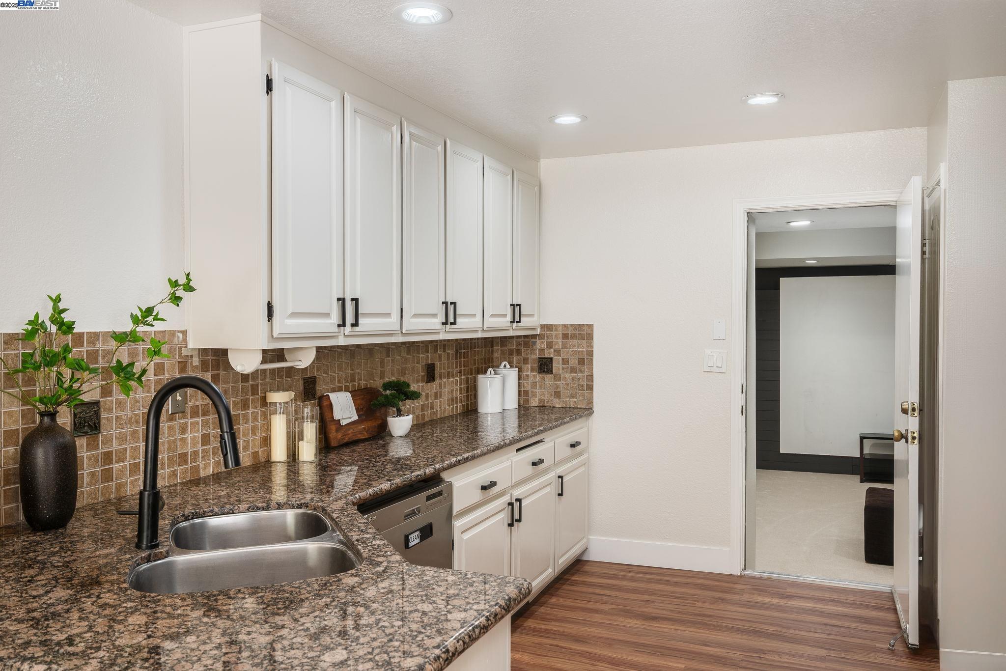 44930 Lynx Dr, Fremont, California 94539, 3 Bedrooms Bedrooms, 5 Rooms Rooms,2 BathroomsBathrooms,Residential,For Sale,44930 Lynx Dr,41106600