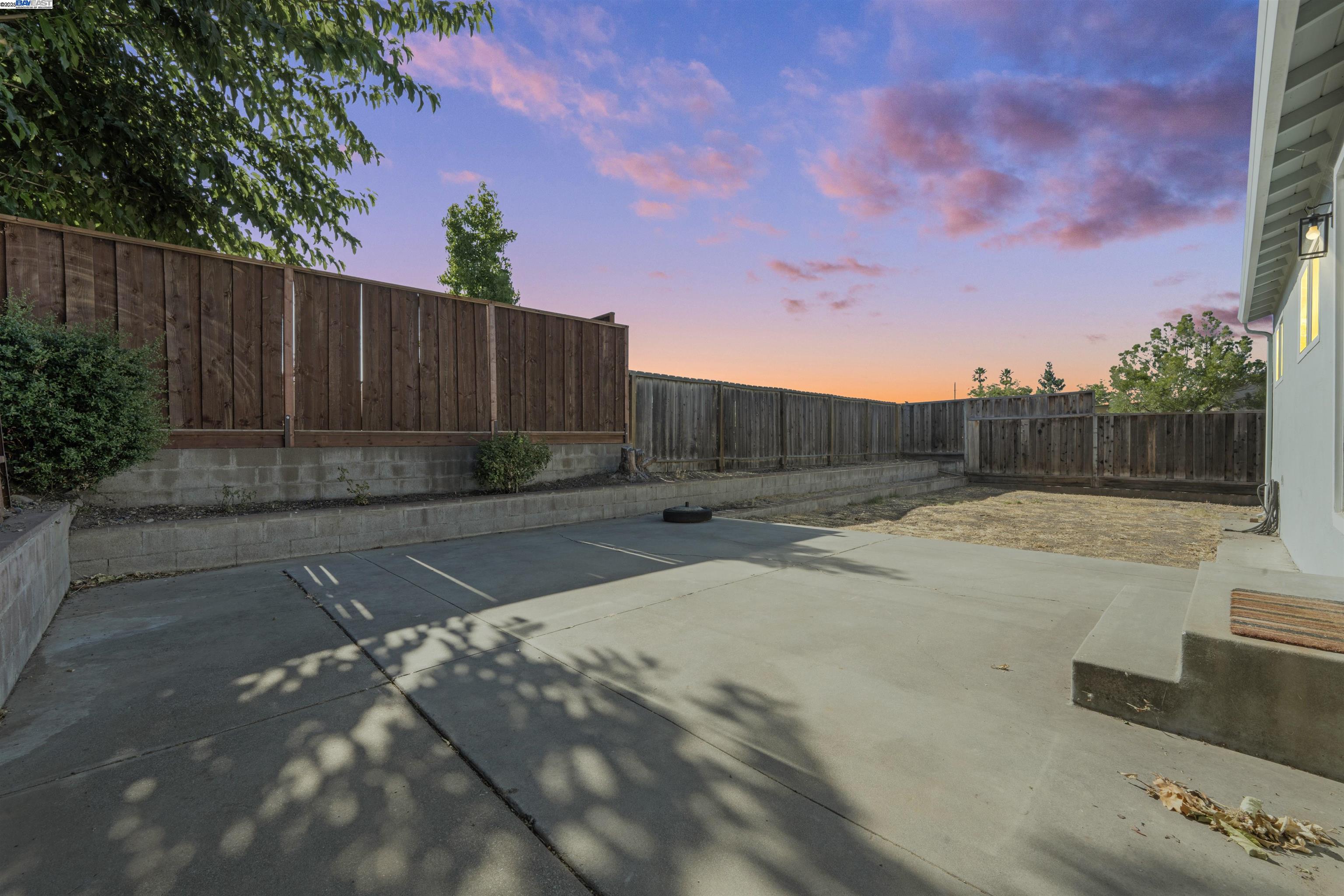 252 Martin Avenue, Livermore, California 94551, 3 Bedrooms Bedrooms, 6 Rooms Rooms,2 BathroomsBathrooms,Residential,For Sale,252 Martin Avenue,41106601