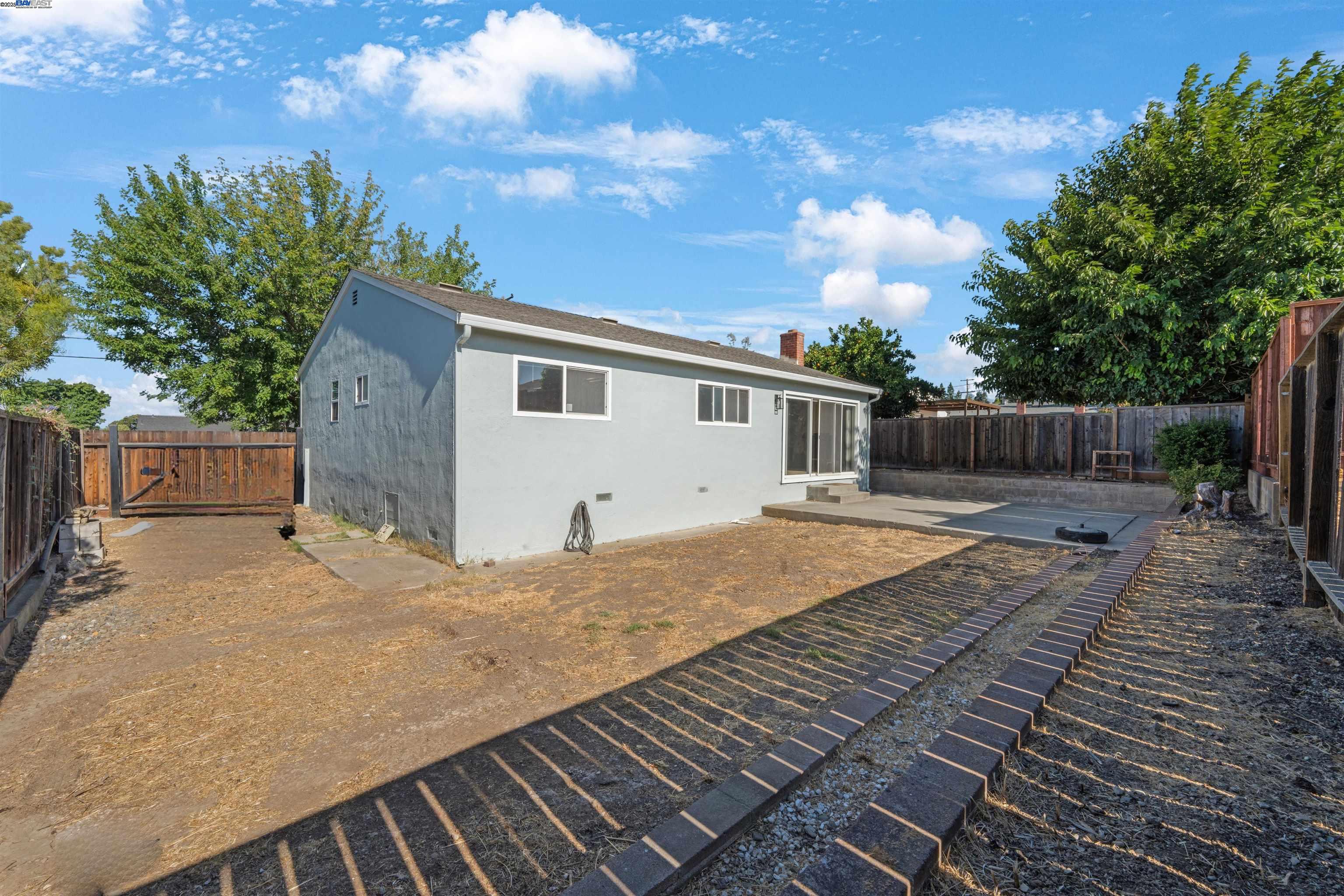 252 Martin Avenue, Livermore, California 94551, 3 Bedrooms Bedrooms, 6 Rooms Rooms,2 BathroomsBathrooms,Residential,For Sale,252 Martin Avenue,41106601
