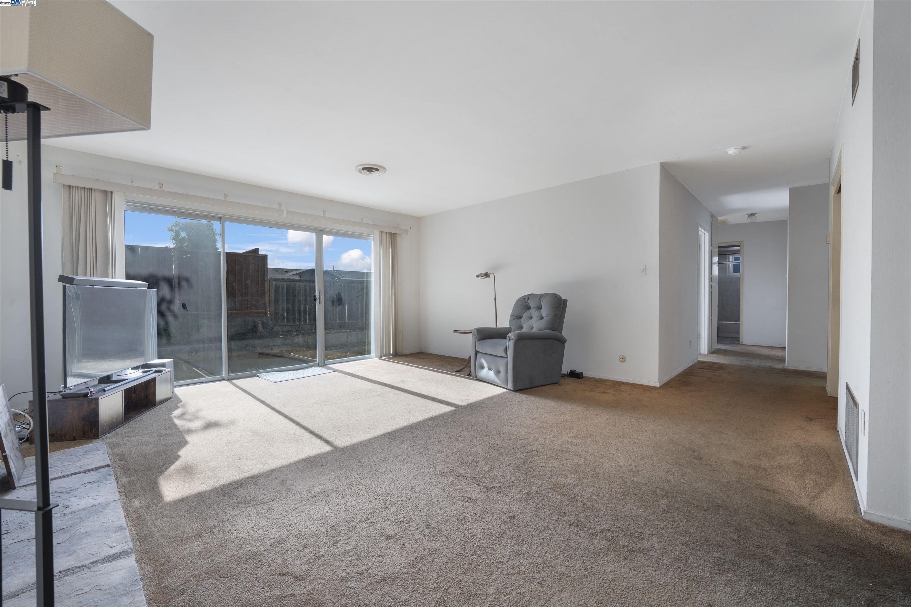 252 Martin Avenue, Livermore, California 94551, 3 Bedrooms Bedrooms, 6 Rooms Rooms,2 BathroomsBathrooms,Residential,For Sale,252 Martin Avenue,41106601