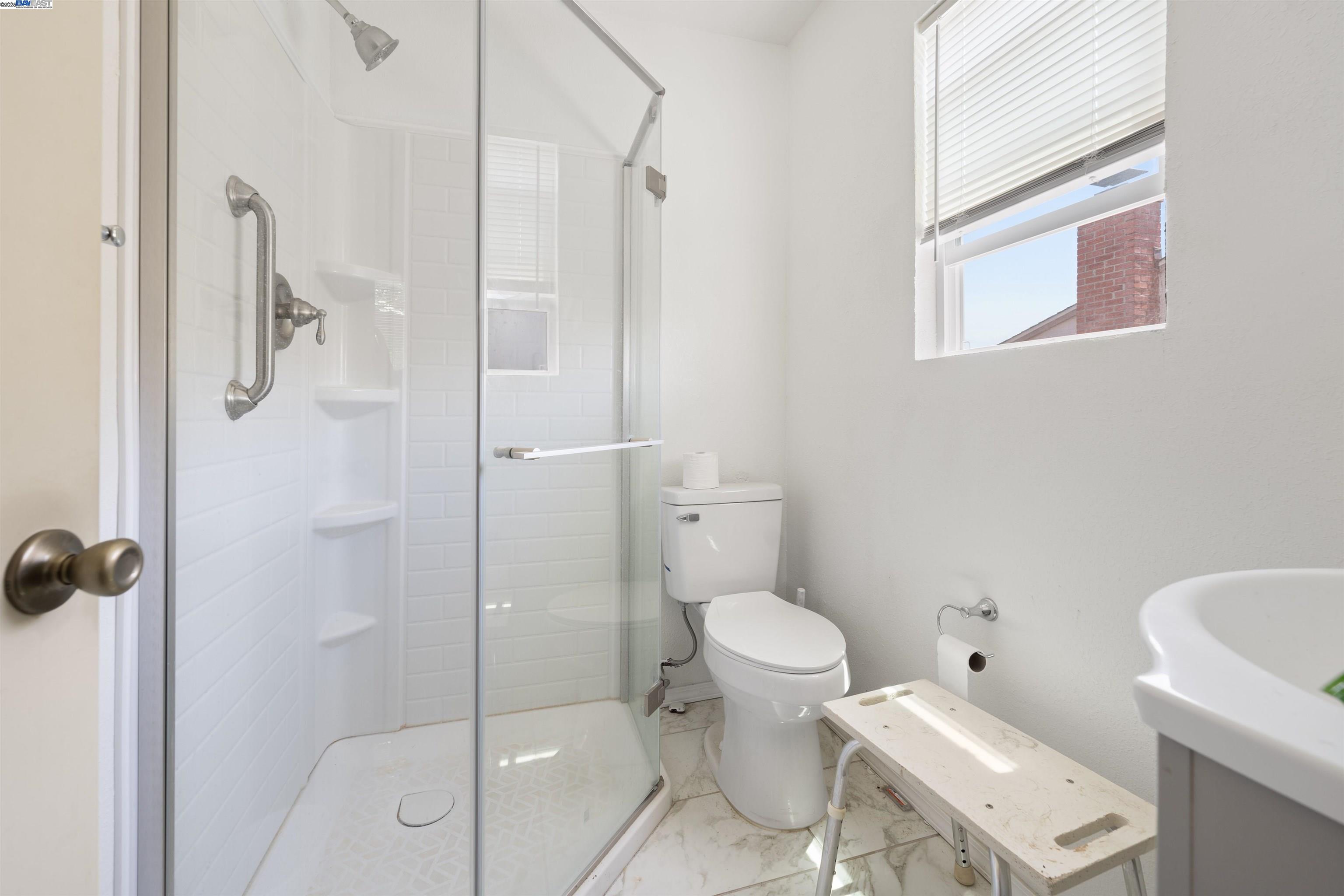252 Martin Avenue, Livermore, California 94551, 3 Bedrooms Bedrooms, 6 Rooms Rooms,2 BathroomsBathrooms,Residential,For Sale,252 Martin Avenue,41106601