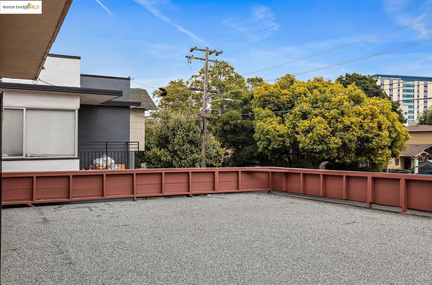 3802 Shafter Ave, Oakland, California 94609, ,Residential Income,For Sale,3802 Shafter Ave,41106602