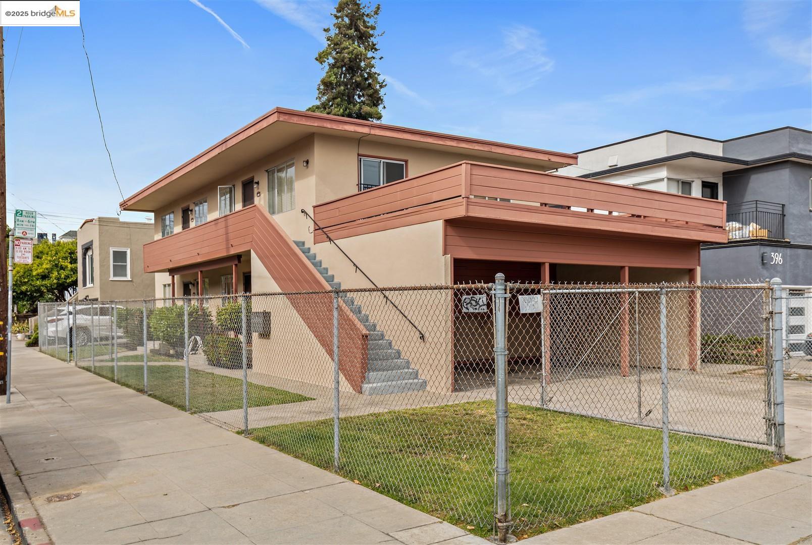 3802 Shafter Ave, Oakland, California 94609, ,Residential Income,For Sale,3802 Shafter Ave,41106602