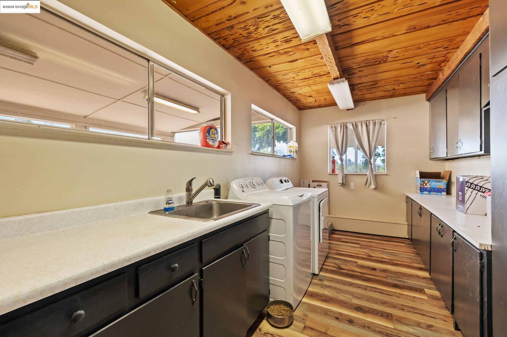5572 Darby Ln, Murphys, California 95247, 5 Bedrooms Bedrooms, 5 Rooms Rooms,3 BathroomsBathrooms,Residential,For Sale,5572 Darby Ln,41106603