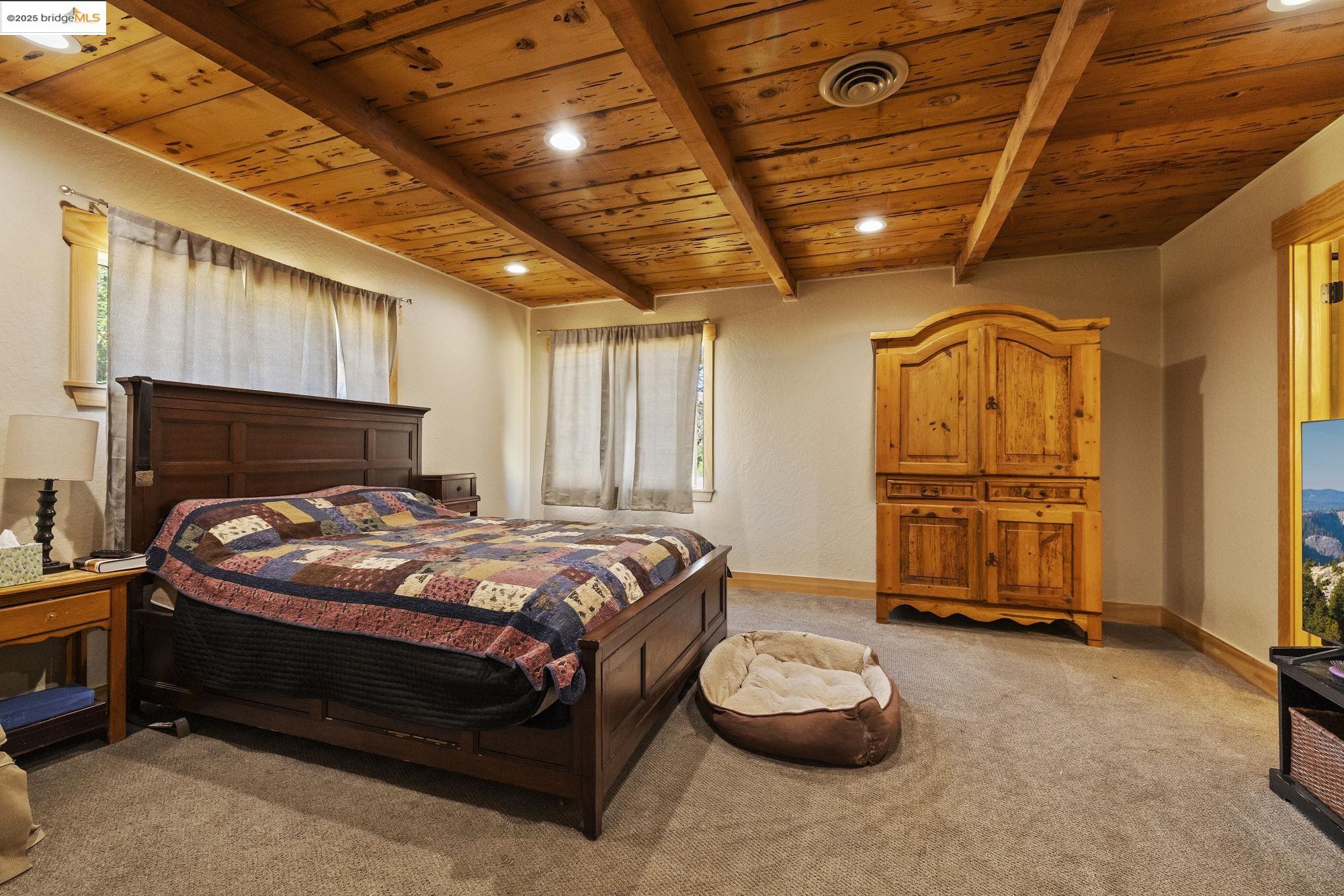 5572 Darby Ln, Murphys, California 95247, 5 Bedrooms Bedrooms, 5 Rooms Rooms,3 BathroomsBathrooms,Residential,For Sale,5572 Darby Ln,41106603