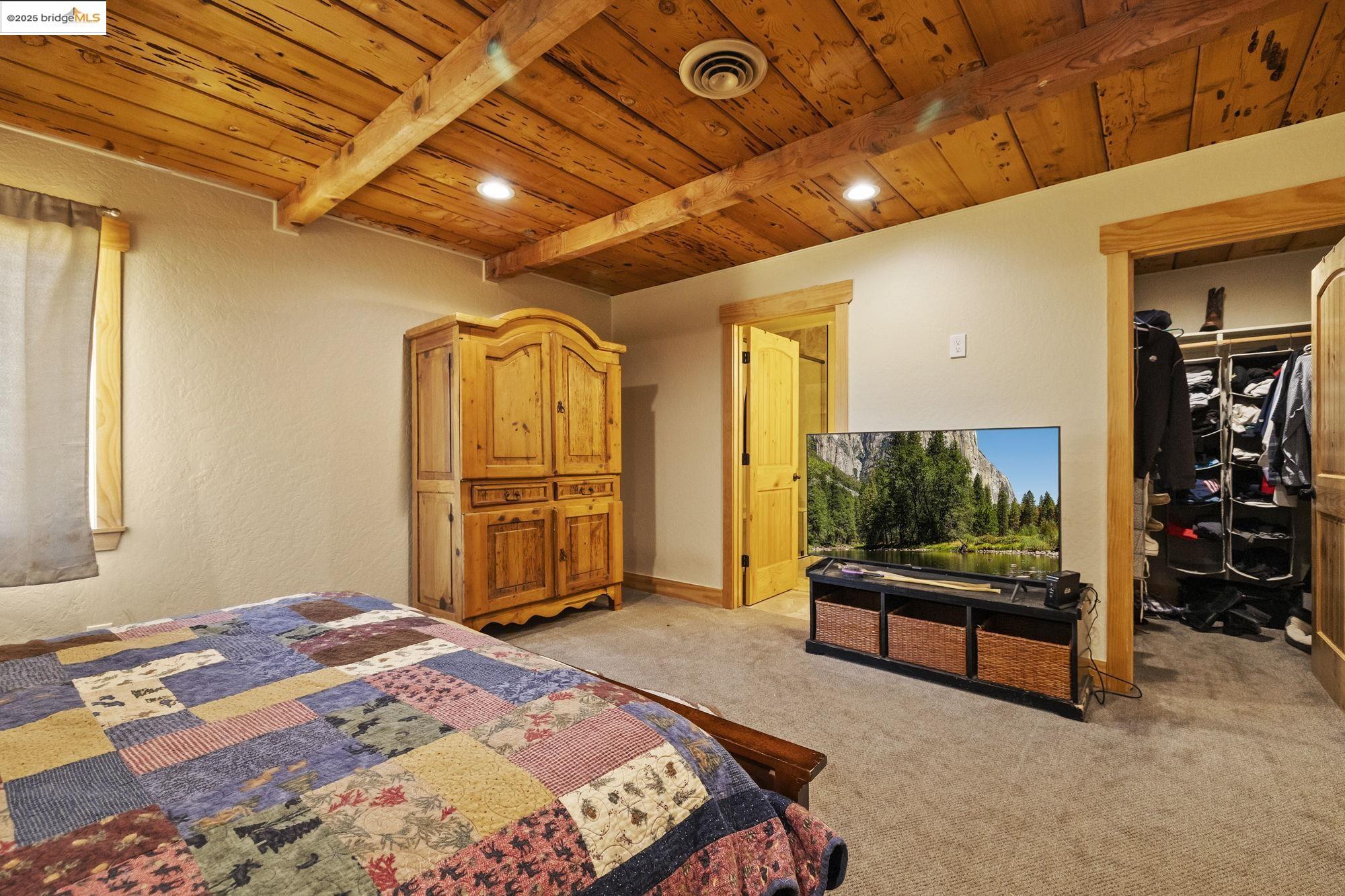 5572 Darby Ln, Murphys, California 95247, 5 Bedrooms Bedrooms, 5 Rooms Rooms,3 BathroomsBathrooms,Residential,For Sale,5572 Darby Ln,41106603