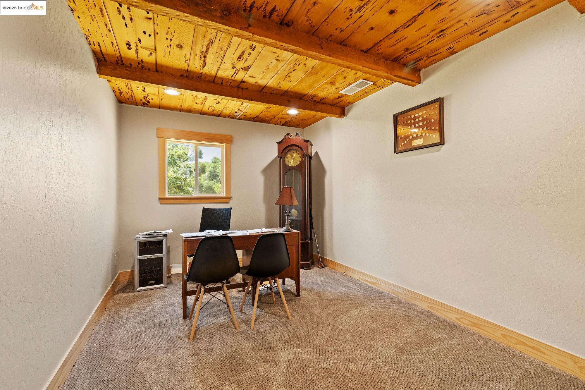 5572 Darby Ln, Murphys, California 95247, 5 Bedrooms Bedrooms, 5 Rooms Rooms,3 BathroomsBathrooms,Residential,For Sale,5572 Darby Ln,41106603
