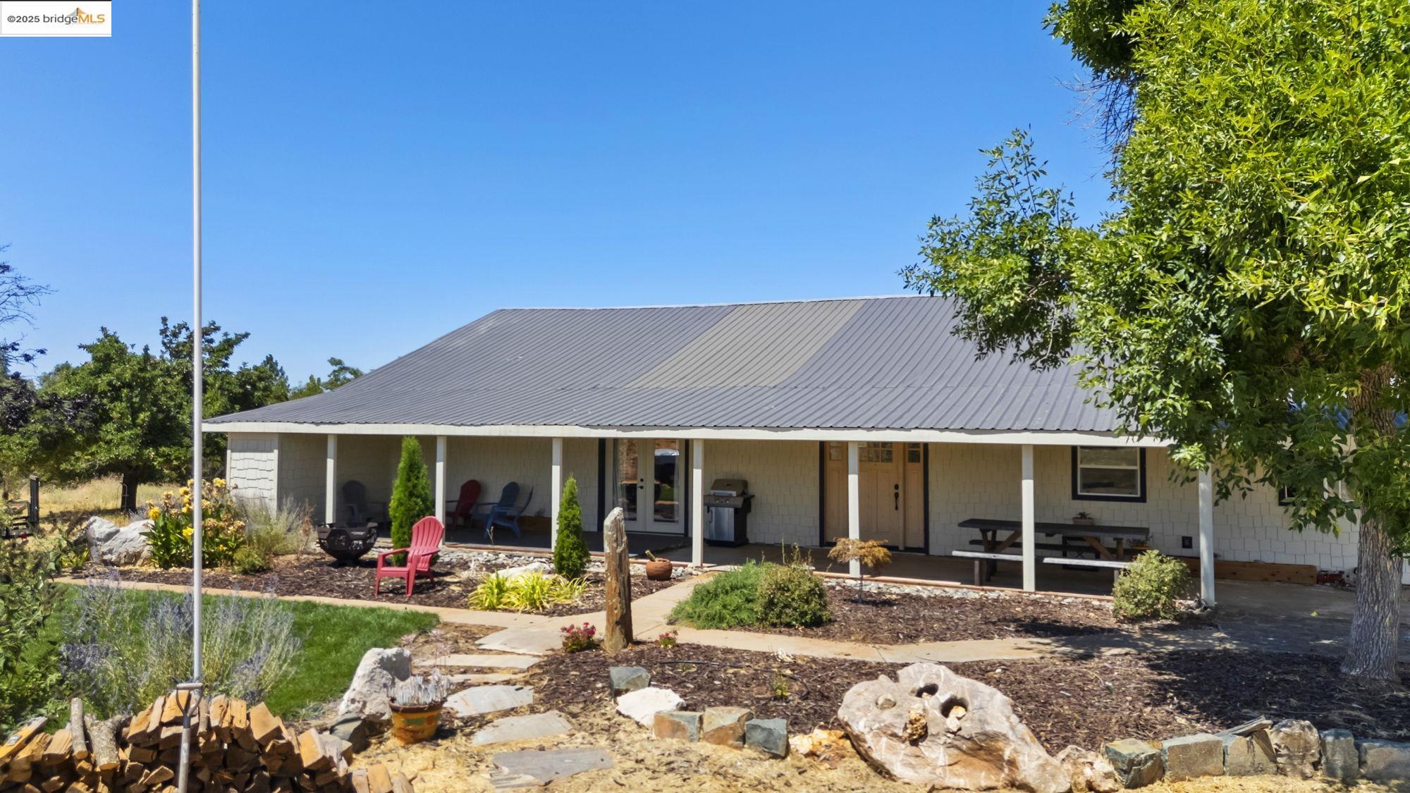 5572 Darby Ln, Murphys, California 95247, 5 Bedrooms Bedrooms, 5 Rooms Rooms,3 BathroomsBathrooms,Residential,For Sale,5572 Darby Ln,41106603