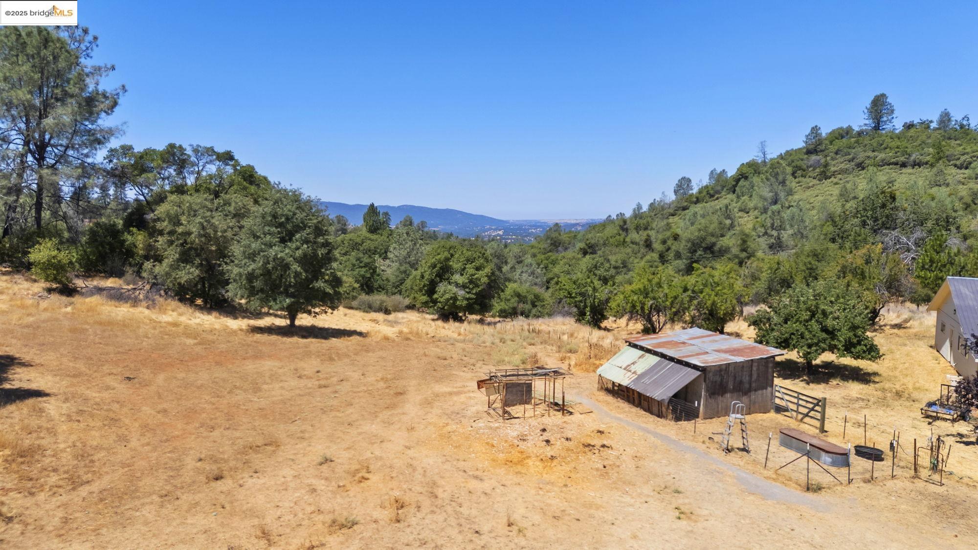 5572 Darby Ln, Murphys, California 95247, 5 Bedrooms Bedrooms, 5 Rooms Rooms,3 BathroomsBathrooms,Residential,For Sale,5572 Darby Ln,41106603