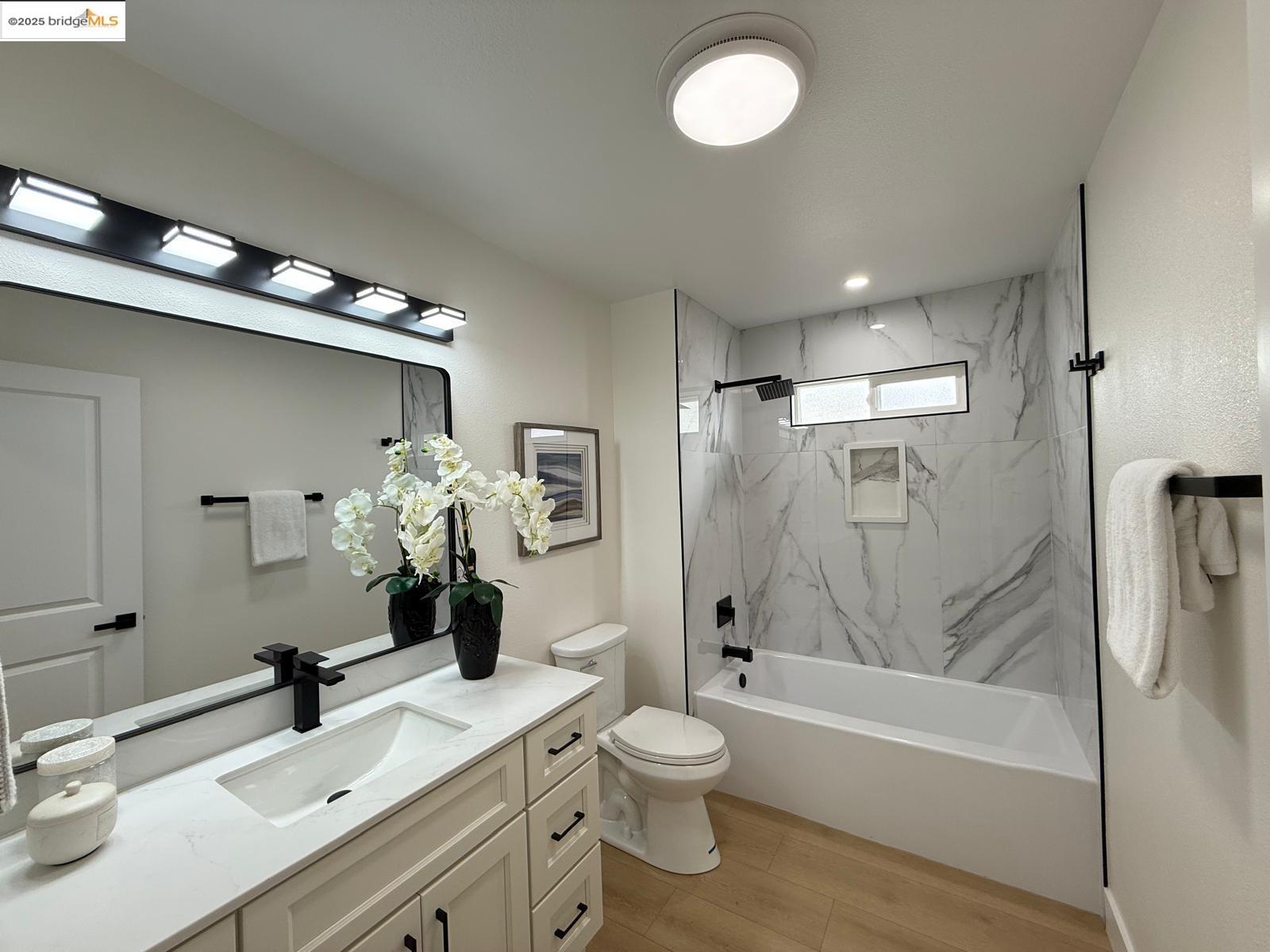 1976 Van Ness St, San Pablo, California 94806, 3 Bedrooms Bedrooms, 6 Rooms Rooms,2 BathroomsBathrooms,Residential,For Sale,1976 Van Ness St,41106604