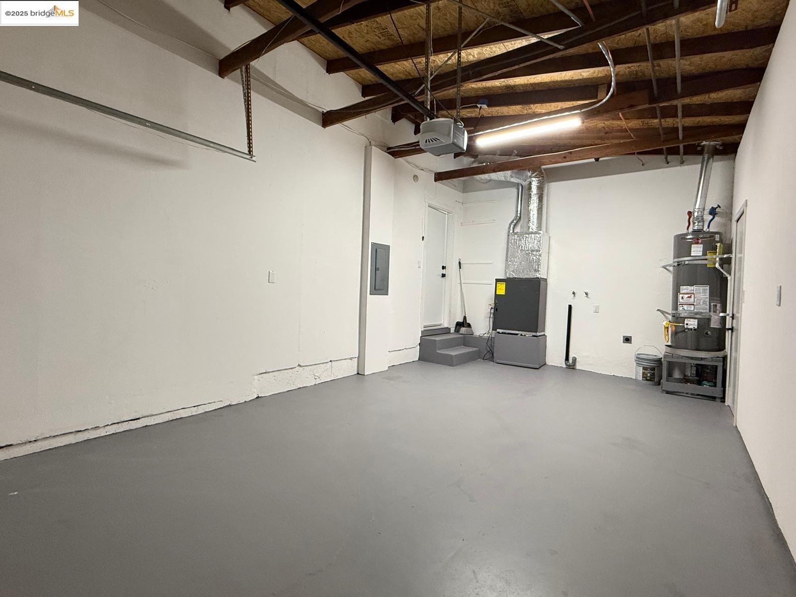 1976 Van Ness St, San Pablo, California 94806, 3 Bedrooms Bedrooms, 6 Rooms Rooms,2 BathroomsBathrooms,Residential,For Sale,1976 Van Ness St,41106604