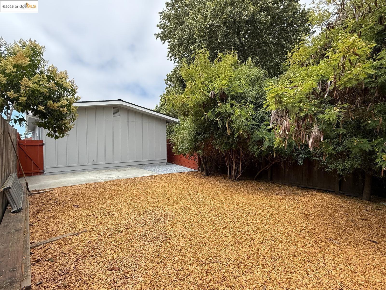 1976 Van Ness St, San Pablo, California 94806, 3 Bedrooms Bedrooms, 6 Rooms Rooms,2 BathroomsBathrooms,Residential,For Sale,1976 Van Ness St,41106604