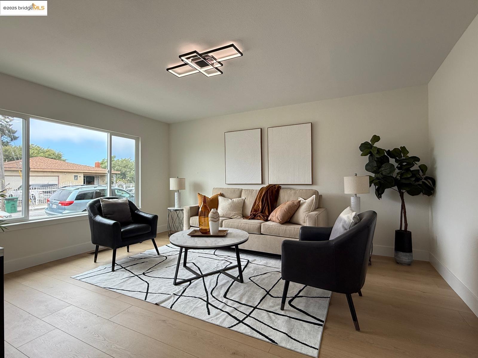 1976 Van Ness St, San Pablo, California 94806, 3 Bedrooms Bedrooms, 6 Rooms Rooms,2 BathroomsBathrooms,Residential,For Sale,1976 Van Ness St,41106604