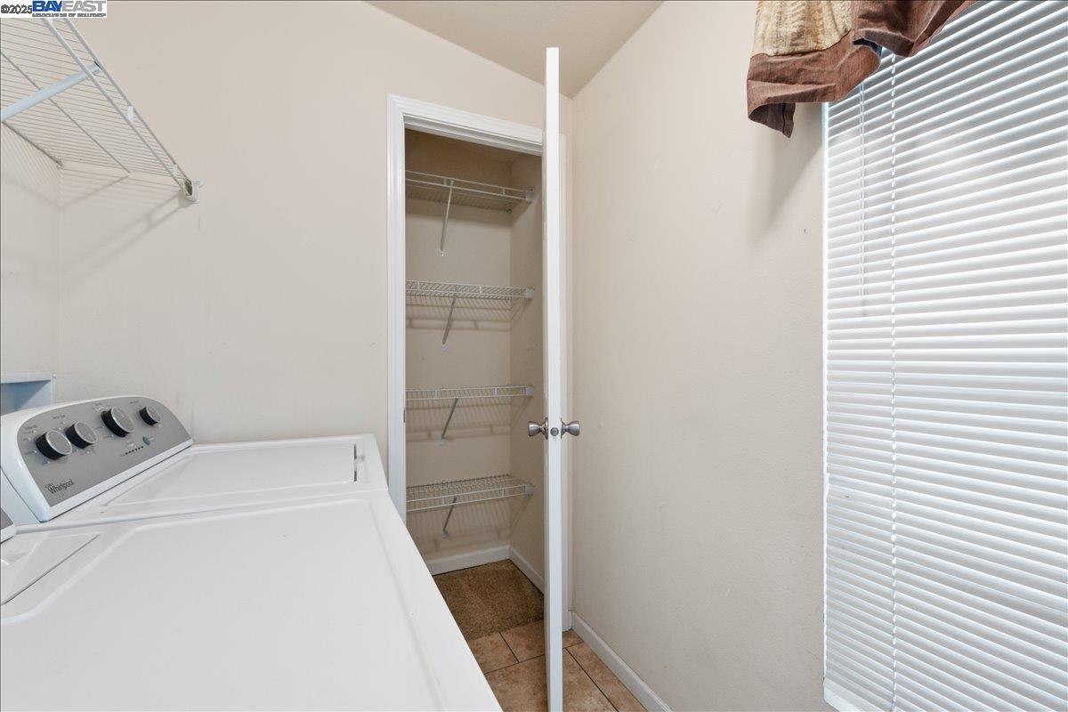 Detail Gallery Image 13 of 44 For 341 Vista Del Rio, Pacheco,  CA 94553 - 3 Beds | 2 Baths