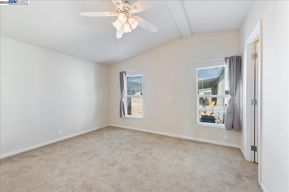Detail Gallery Image 14 of 44 For 341 Vista Del Rio, Pacheco,  CA 94553 - 3 Beds | 2 Baths