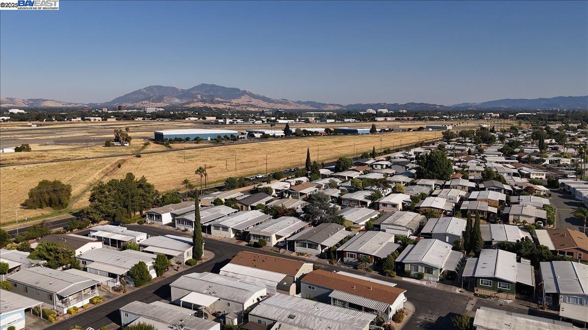 Detail Gallery Image 28 of 44 For 341 Vista Del Rio, Pacheco,  CA 94553 - 3 Beds | 2 Baths