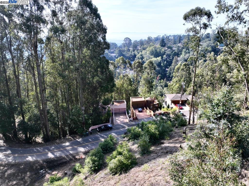 Detail Gallery Image 14 of 32 For 7580 Skyline Blvd, Oakland,  CA 94611 - – Beds | – Baths