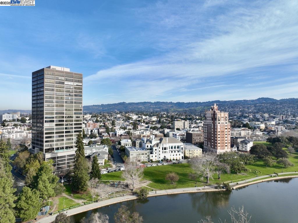 Detail Gallery Image 31 of 32 For 7580 Skyline Blvd, Oakland,  CA 94611 - – Beds | – Baths