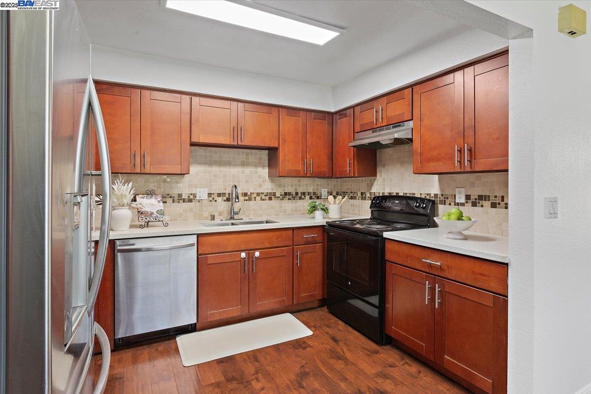 Photo #7: 41106613 Listing: Photo #7