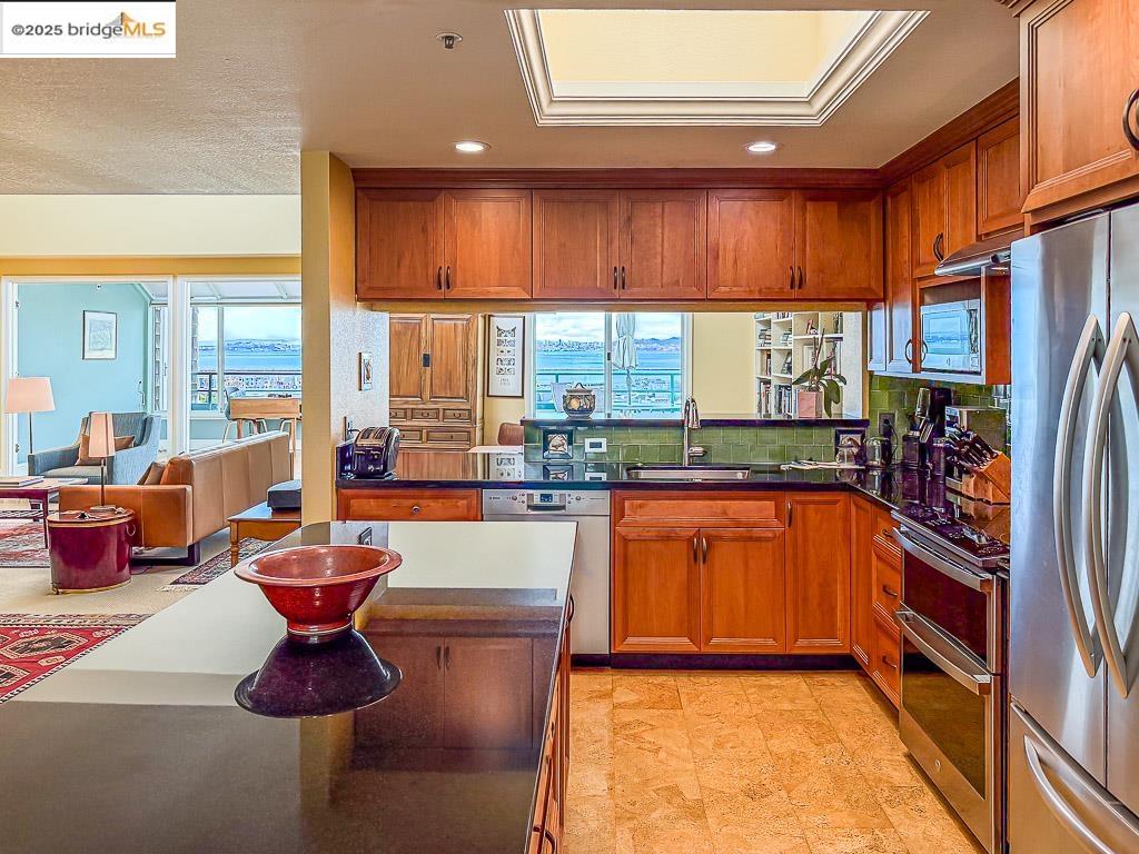 Photo #13: 41106617 Listing: Photo #13