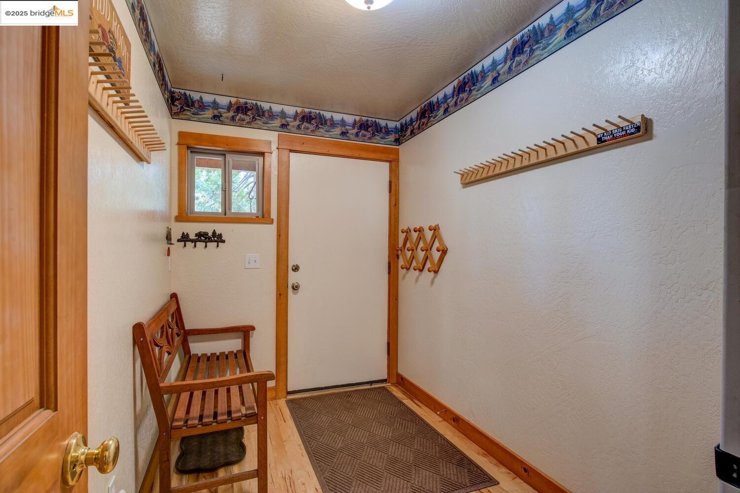 Detail Gallery Image 7 of 57 For 2110 Silverado Way, Arnold,  CA 95223 - 4 Beds | 2 Baths