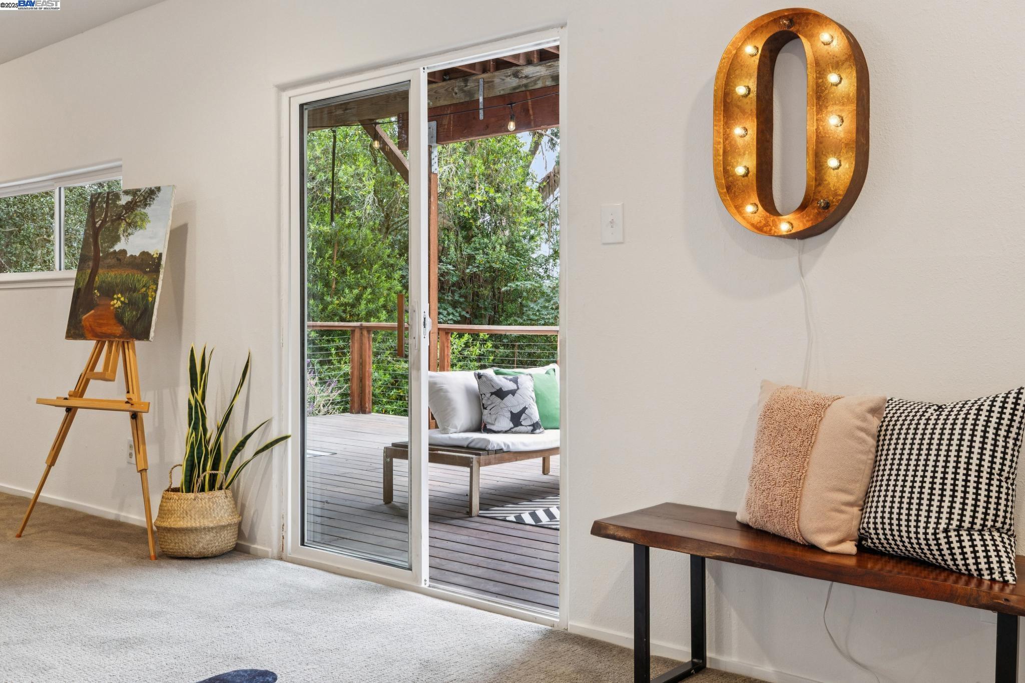 Detail Gallery Image 43 of 53 For 2025 Arrowhead Drive, Oakland,  CA 94611 - 4 Beds | 3 Baths