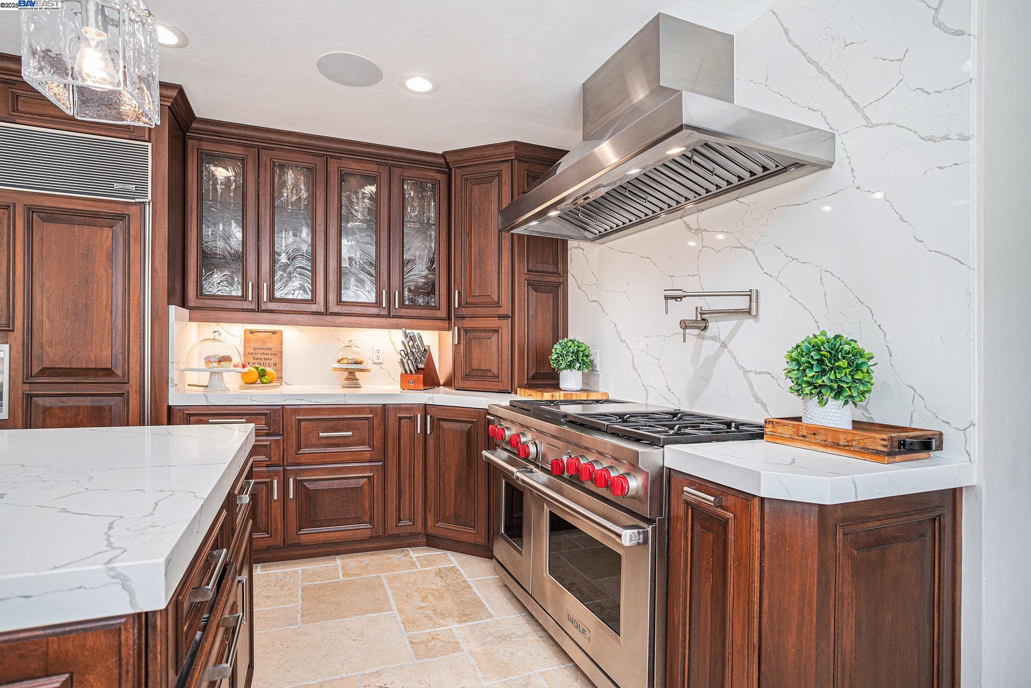 Detail Gallery Image 17 of 57 For 91 Red Cypress Ct, Danville,  CA 94506 - 4 Beds | 4/1 Baths