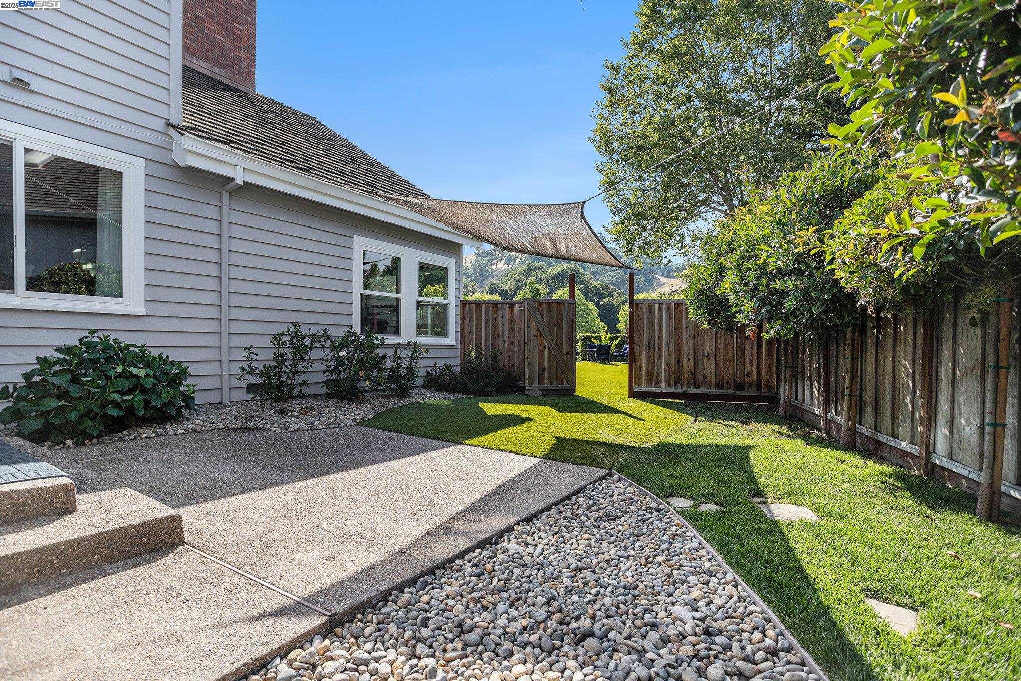Detail Gallery Image 40 of 57 For 91 Red Cypress Ct, Danville,  CA 94506 - 4 Beds | 4/1 Baths