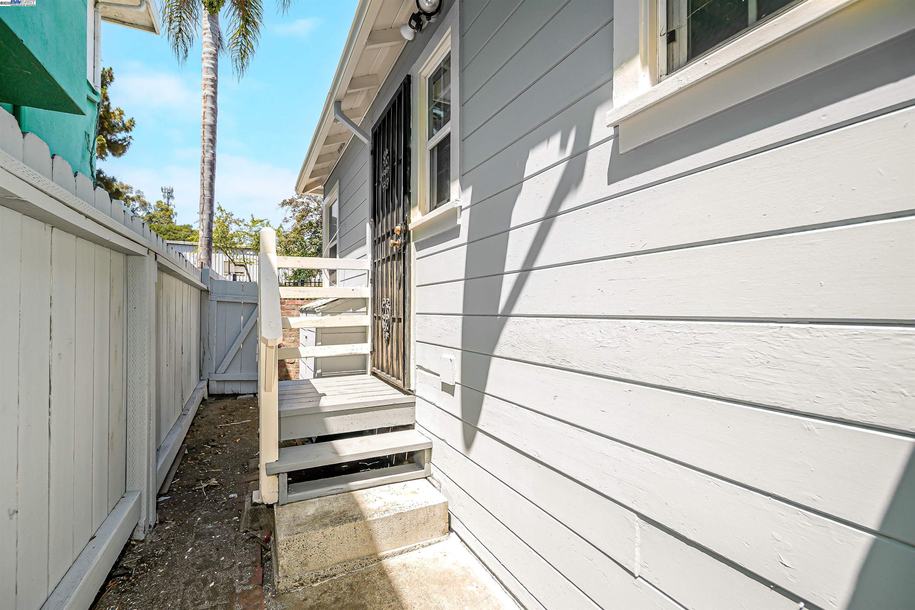 Detail Gallery Image 26 of 55 For 6133 Seminary Ave, Oakland,  CA 94605 - – Beds | – Baths