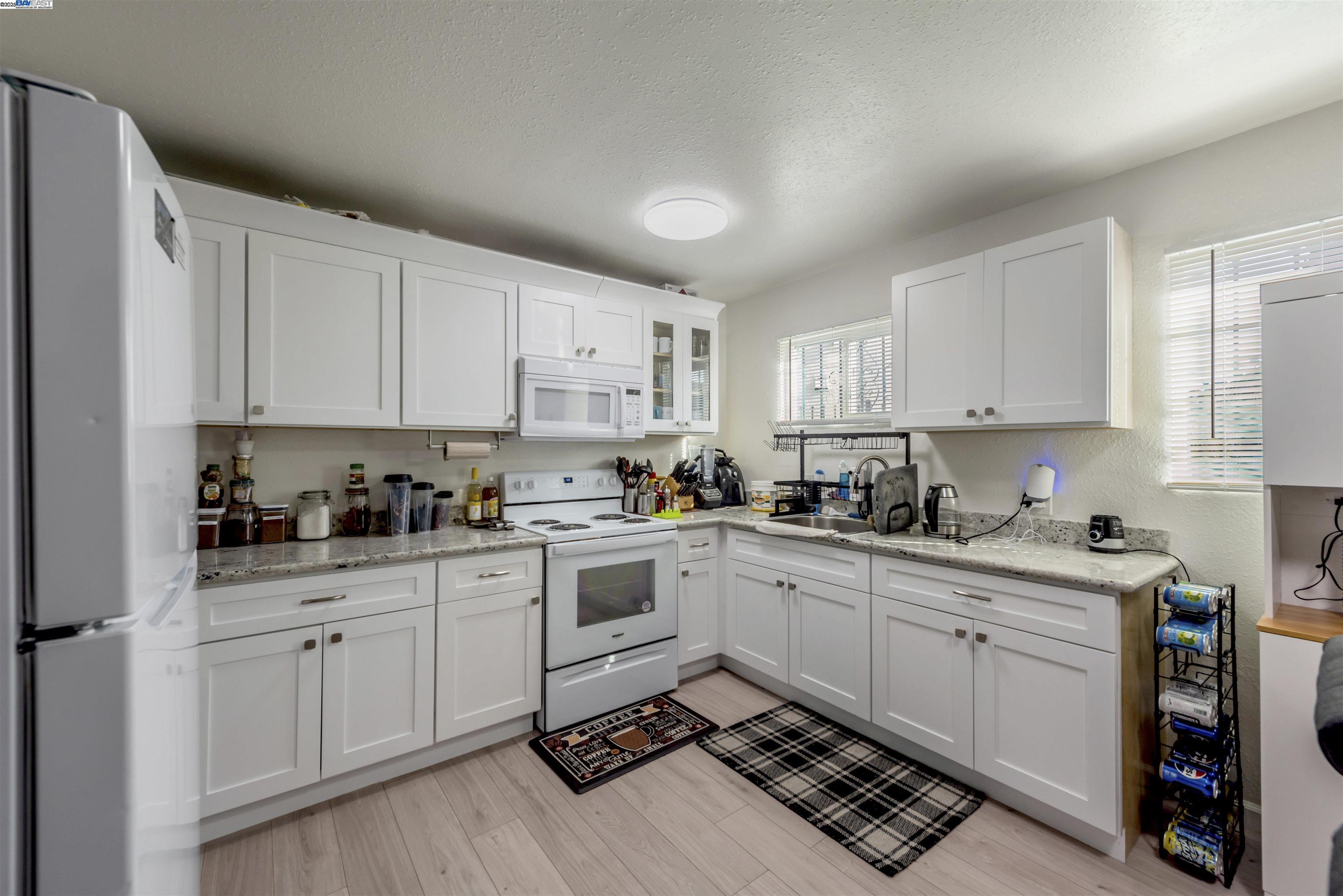 Detail Gallery Image 14 of 25 For 107 Catron Dr, Oakland,  CA 94603 - – Beds | – Baths