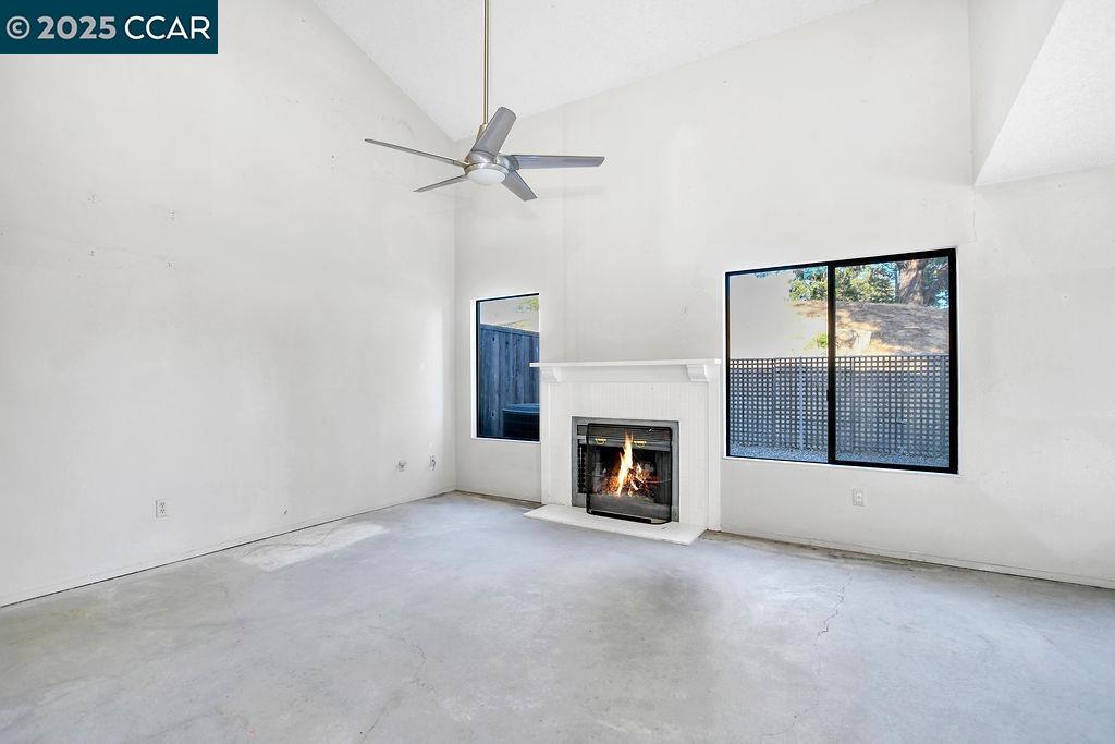 Photo #8: 41106631 Listing: Photo #8