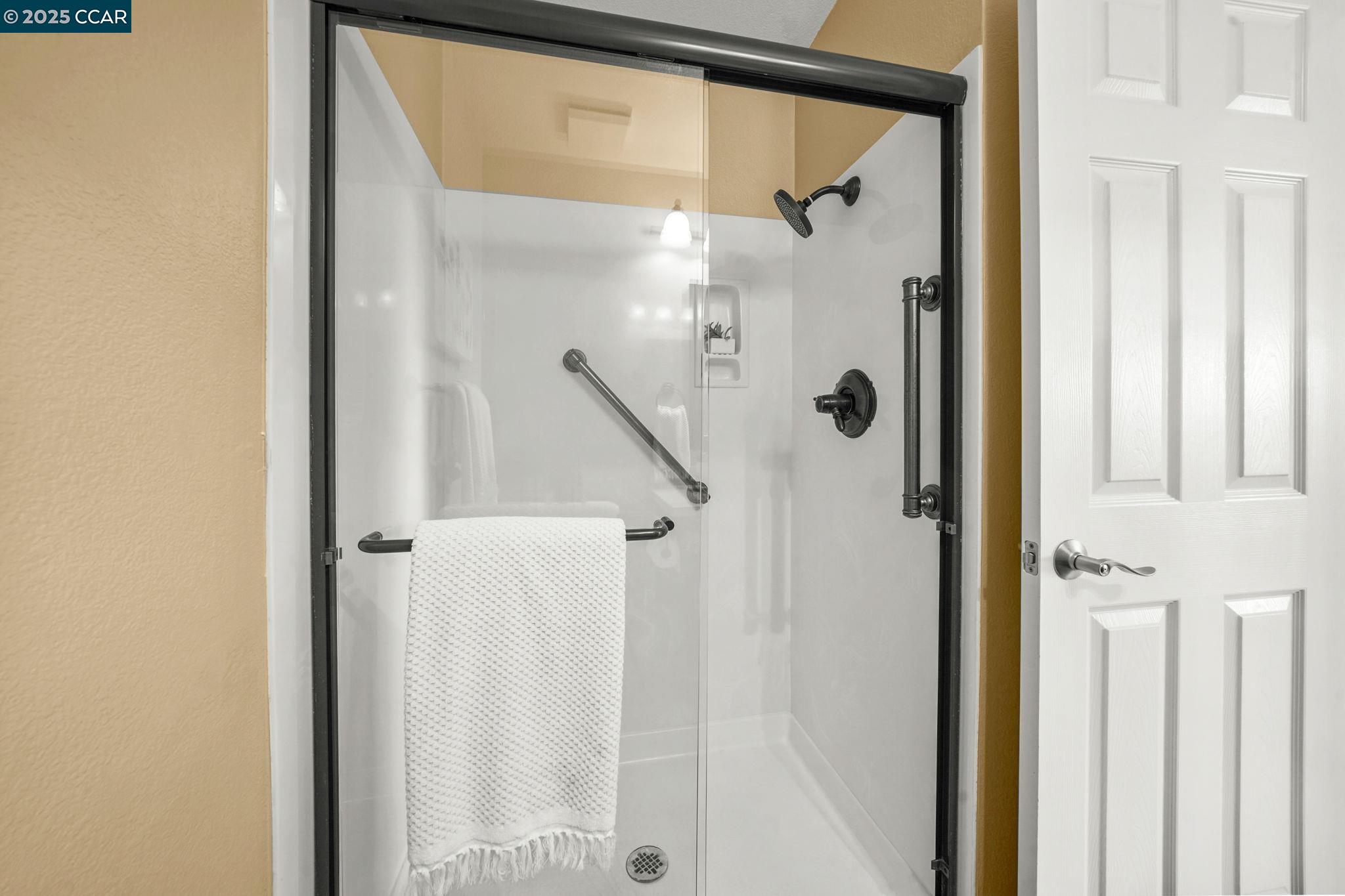 Detail Gallery Image 15 of 30 For 1343 Shell Ln, Clayton,  CA 94517 - 2 Beds | 2 Baths