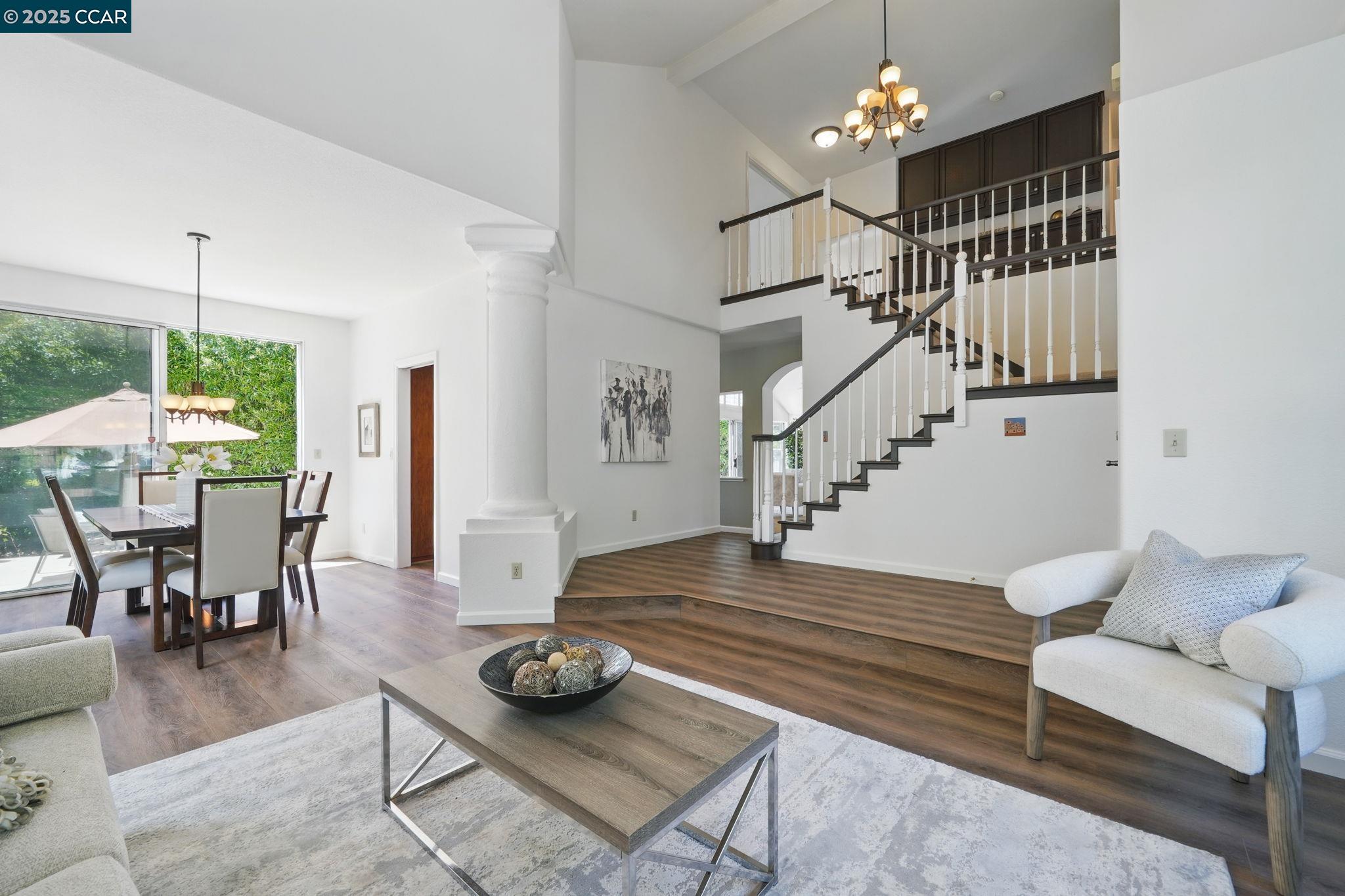 Detail Gallery Image 5 of 43 For 47 La Canada Ct, Clayton,  CA 94517 - 4 Beds | 2/1 Baths
