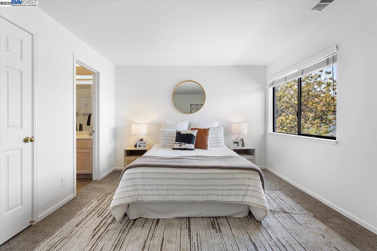 Detail Gallery Image 25 of 44 For 21103 Gary Dr #303,  Hayward,  CA 94546 - 2 Beds | 2 Baths